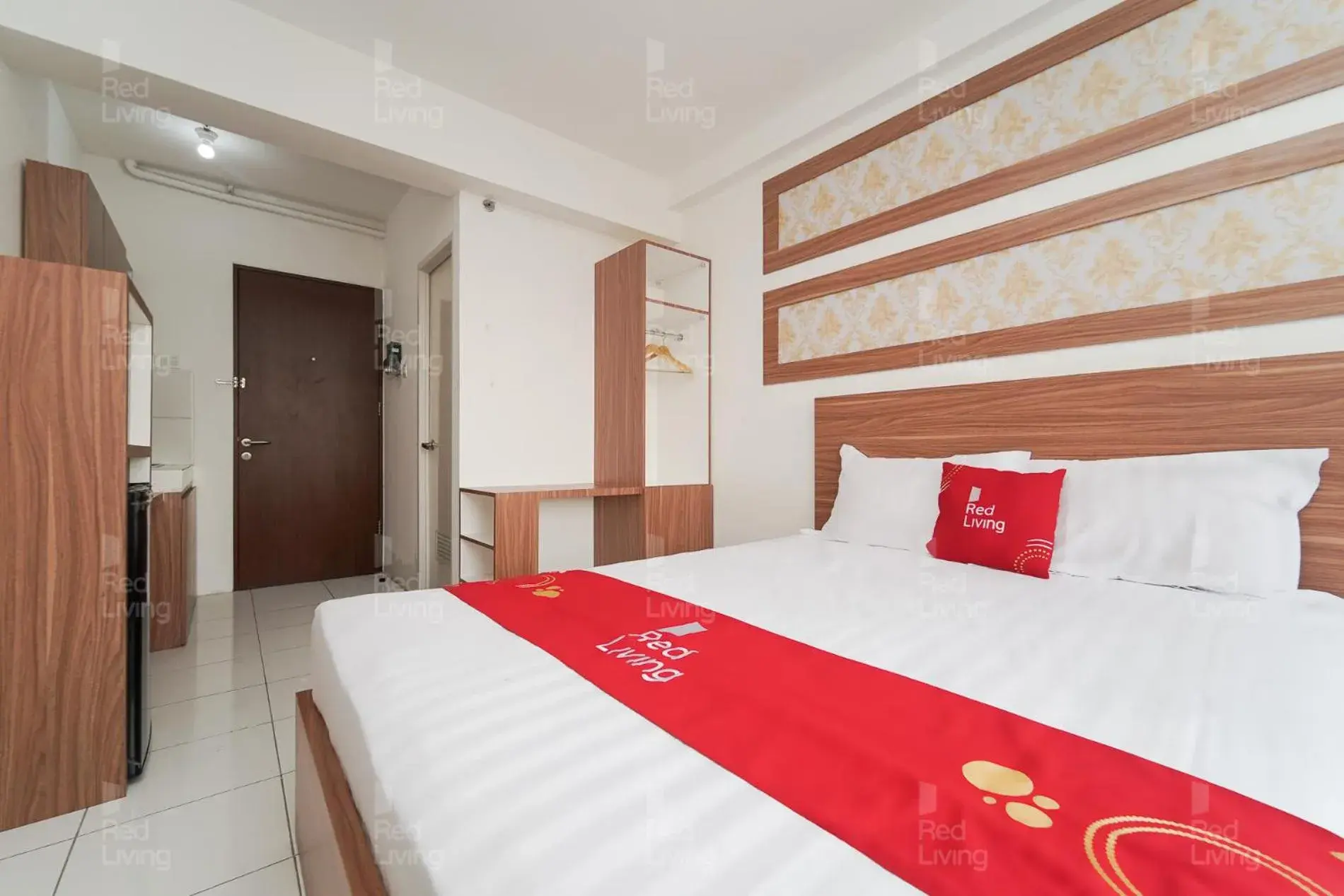 Bedroom, Bed in RedLiving Apartemen Riverview Residence - Alima View Tower Mahakam Bedroom, Bed in RedLiving Apartemen Riverview Residence - Alima View Tower Mahakam