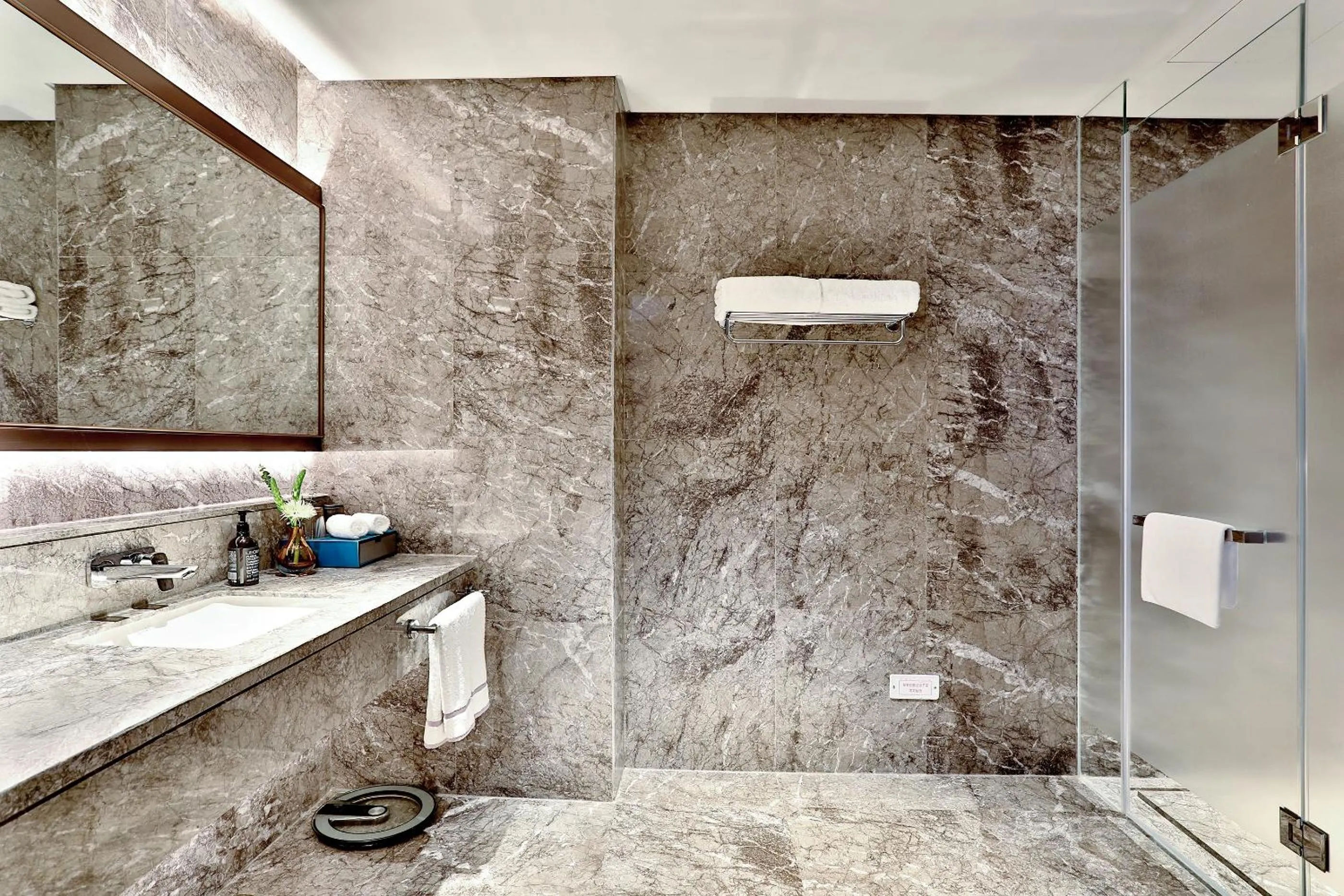 Shower in Yiwu Yandoo Yayue Hotel