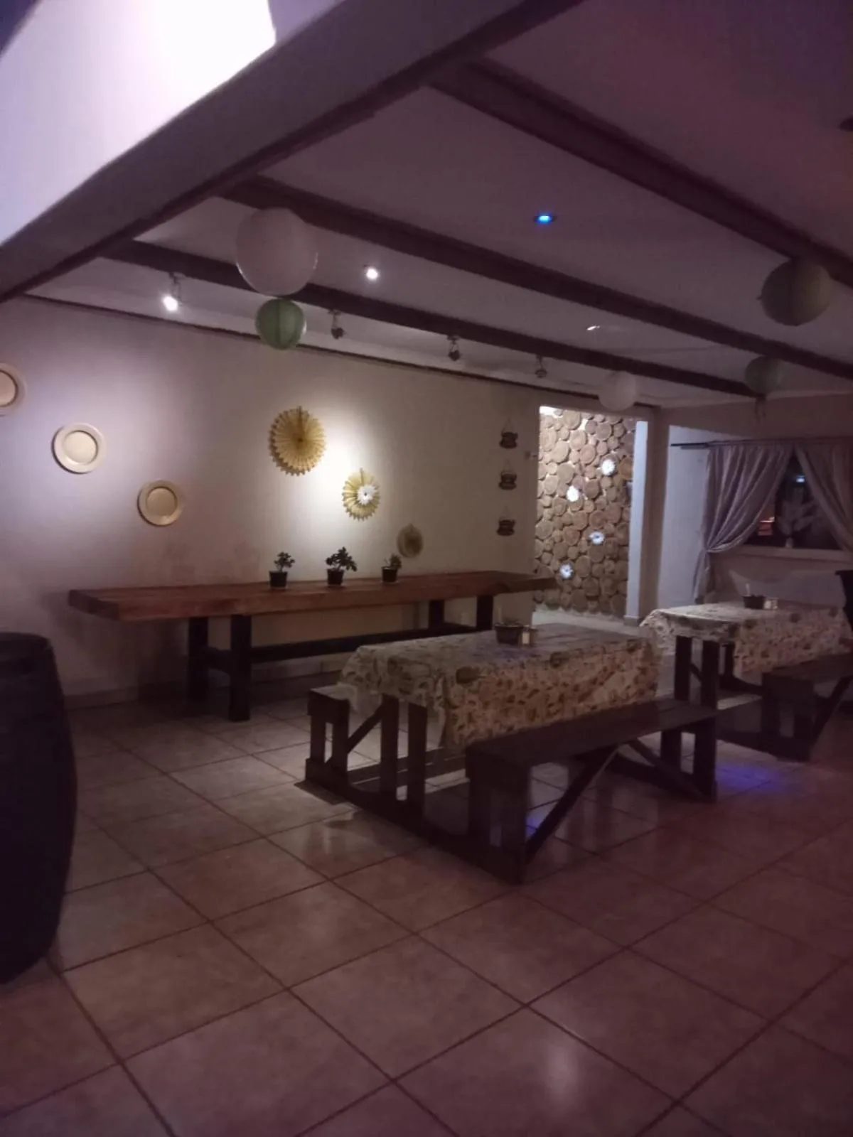 Restaurant/places to eat in Eagle Creek Resorts Sabie