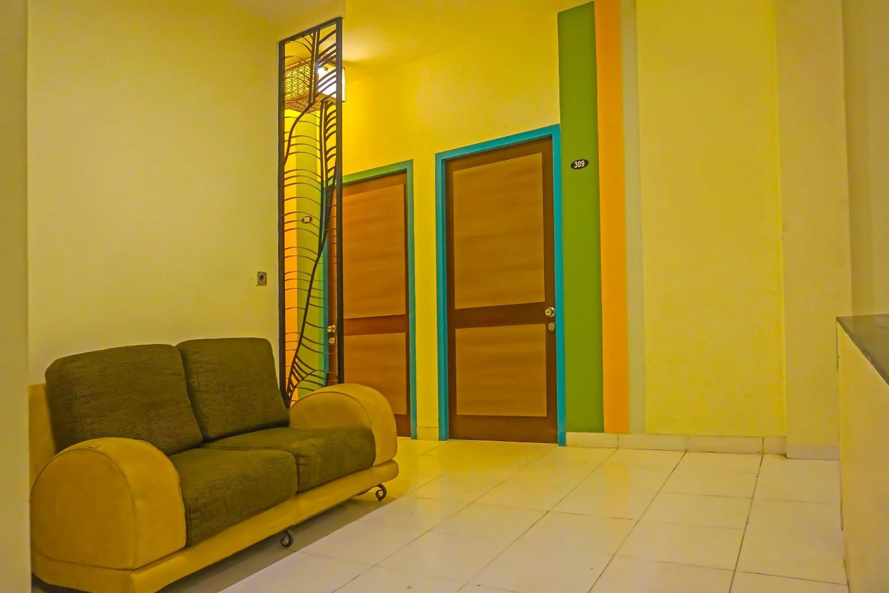 Lobby or reception in Hotel O Orienchi 3