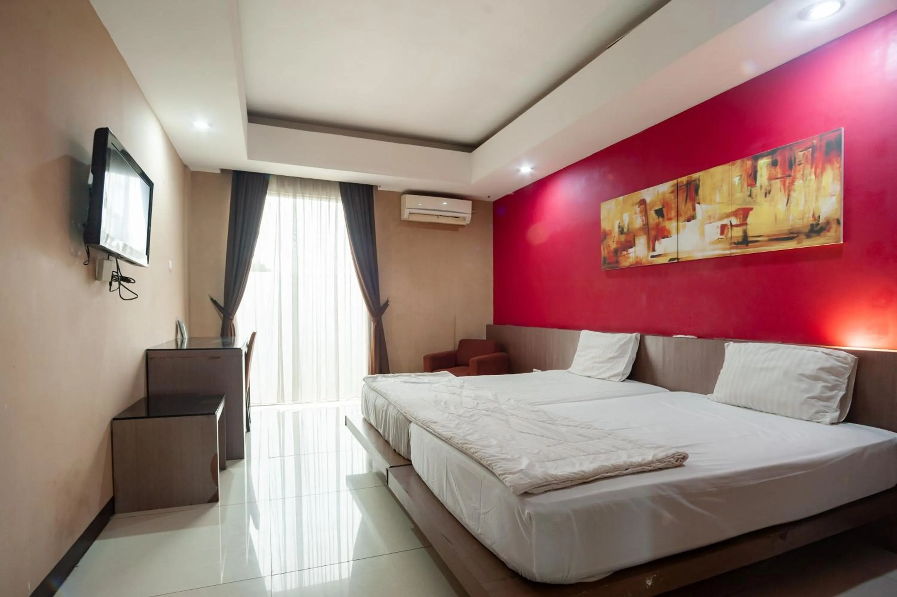 Bedroom, Bed in Safwah Bintaro Syariah Mitra RedDoorz