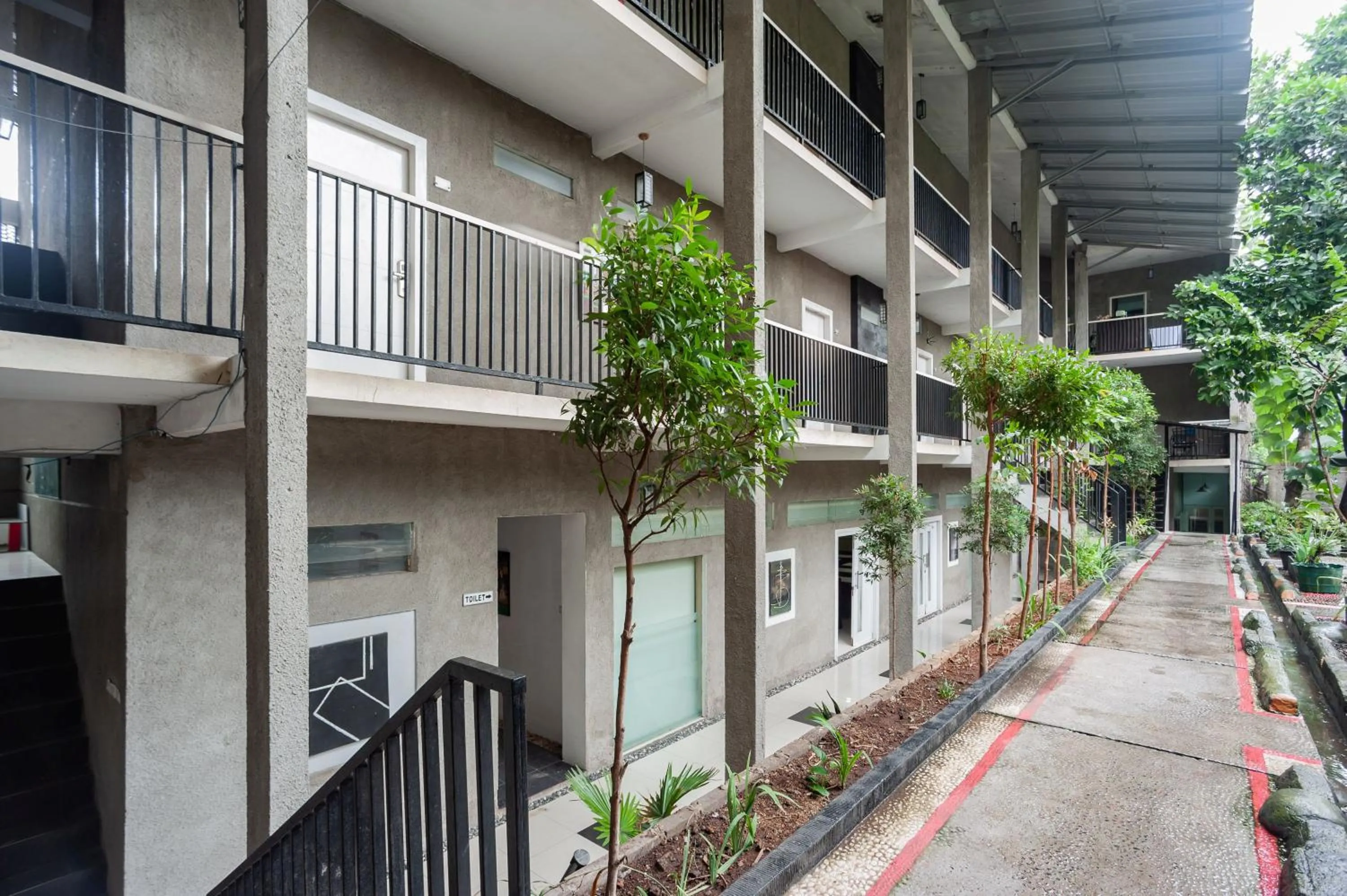 Property building in Safwah Bintaro Syariah Mitra RedDoorz