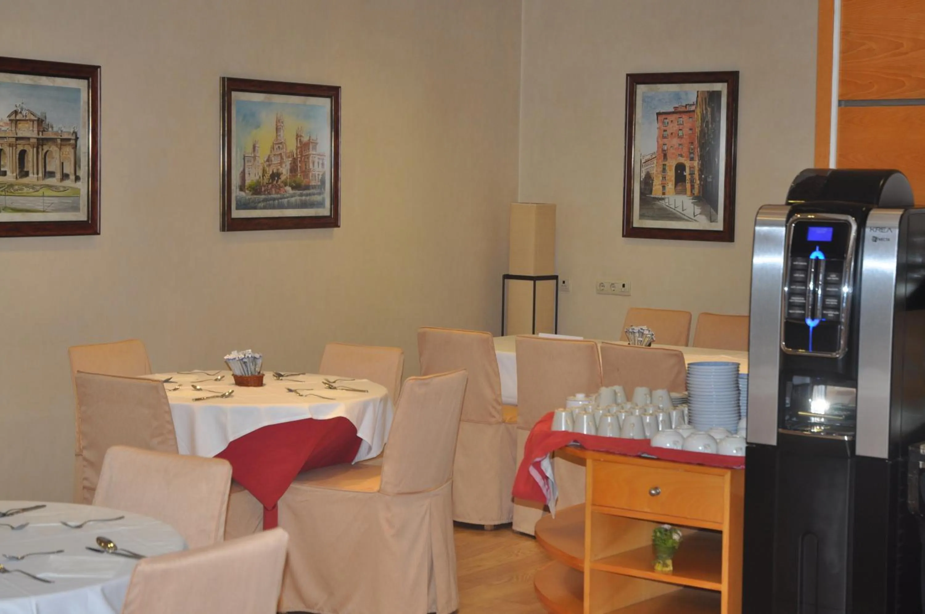 Meals in Infanta Mercedes