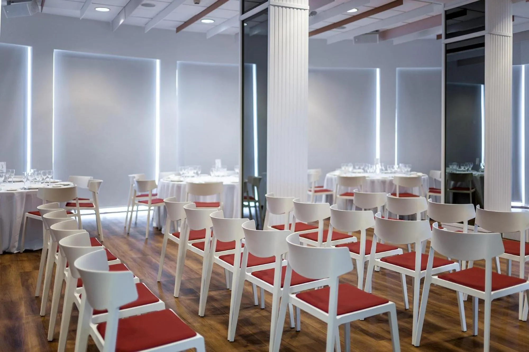 Restaurant/places to eat in Poseidon Resort