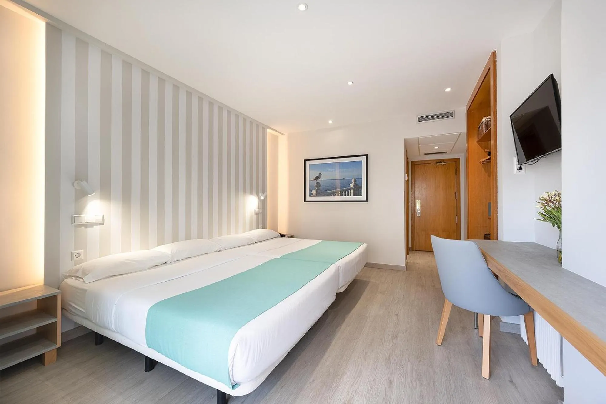 Photo of the whole room, Bed in Poseidon Resort