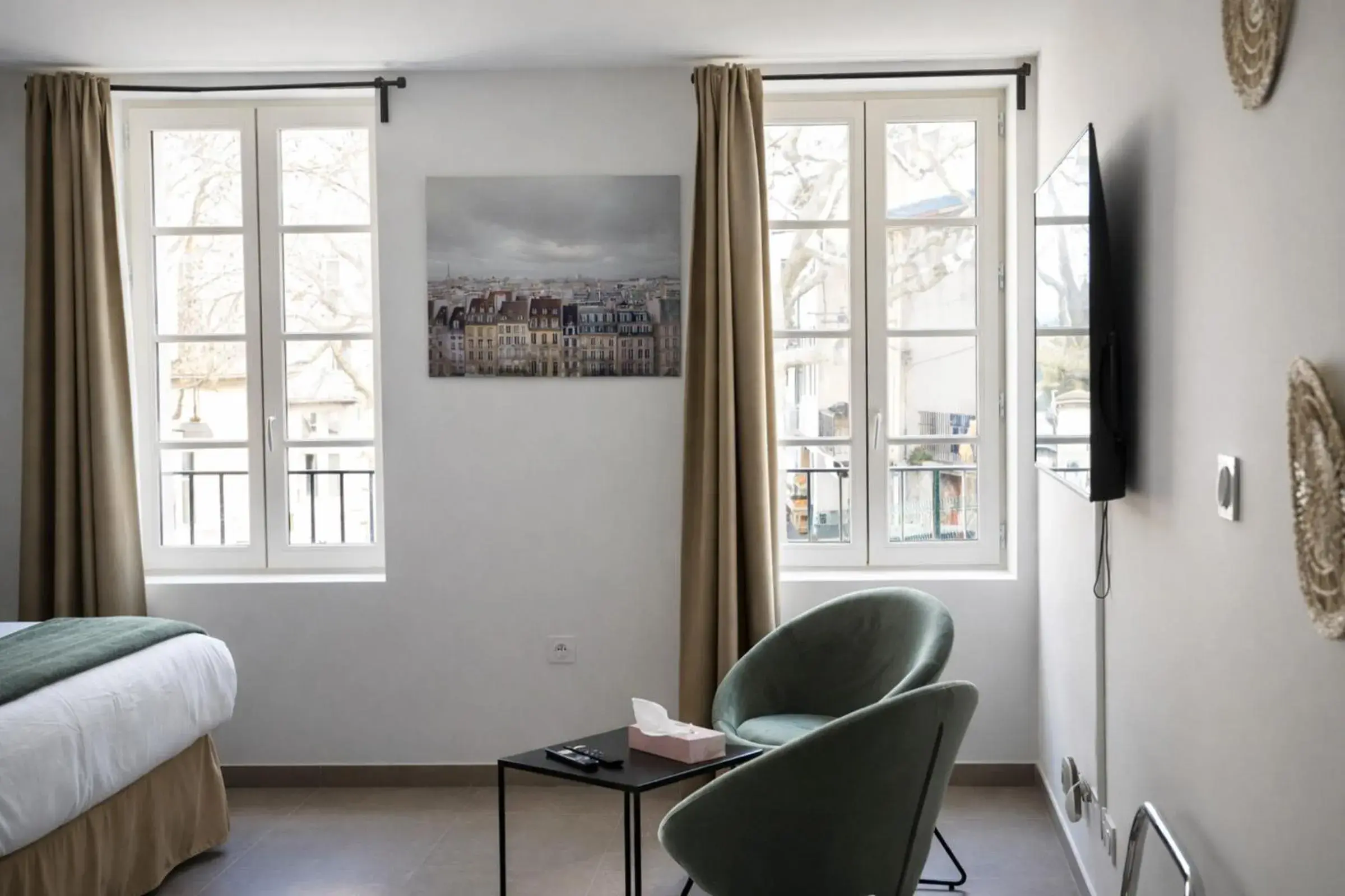 Bedroom, Bed in SOUS LES PLATANES Bedroom, Bed in SOUS LES PLATANES