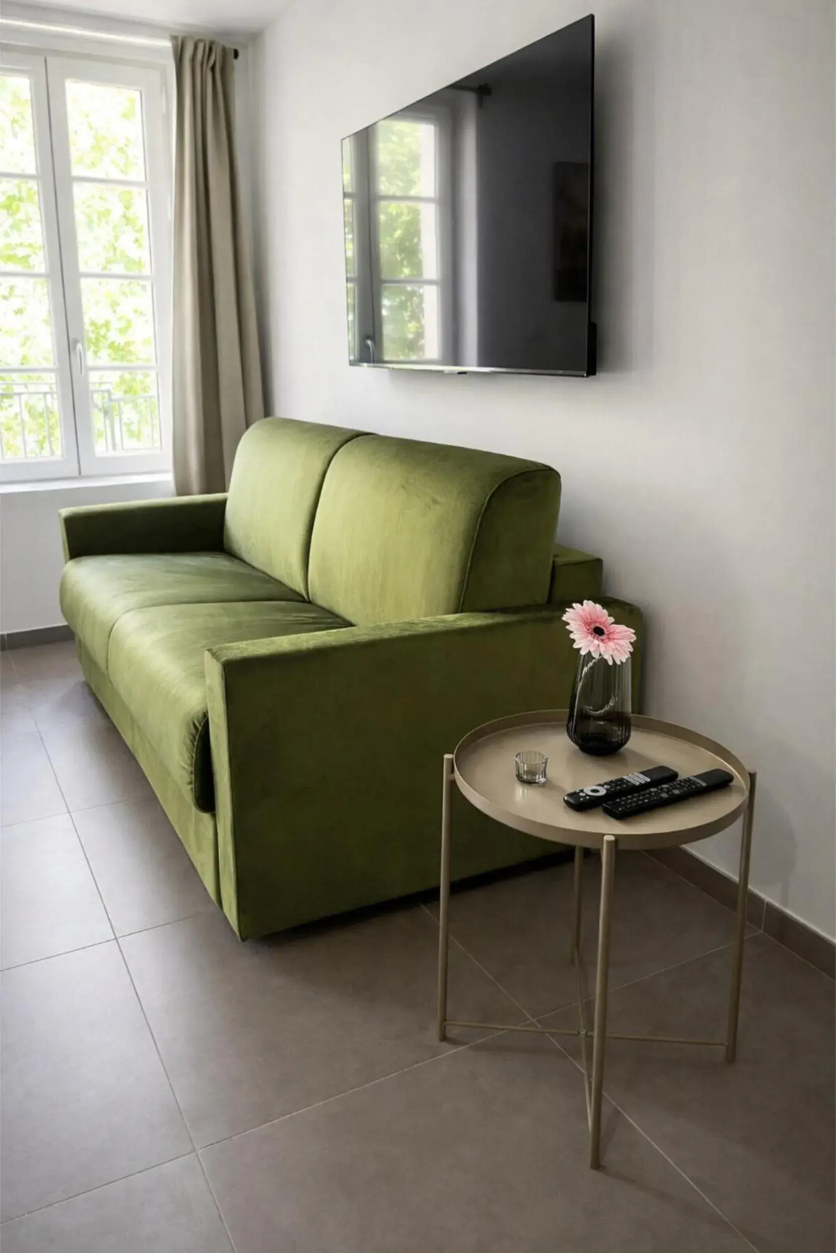 Bedroom in SOUS LES PLATANES Bedroom in SOUS LES PLATANES