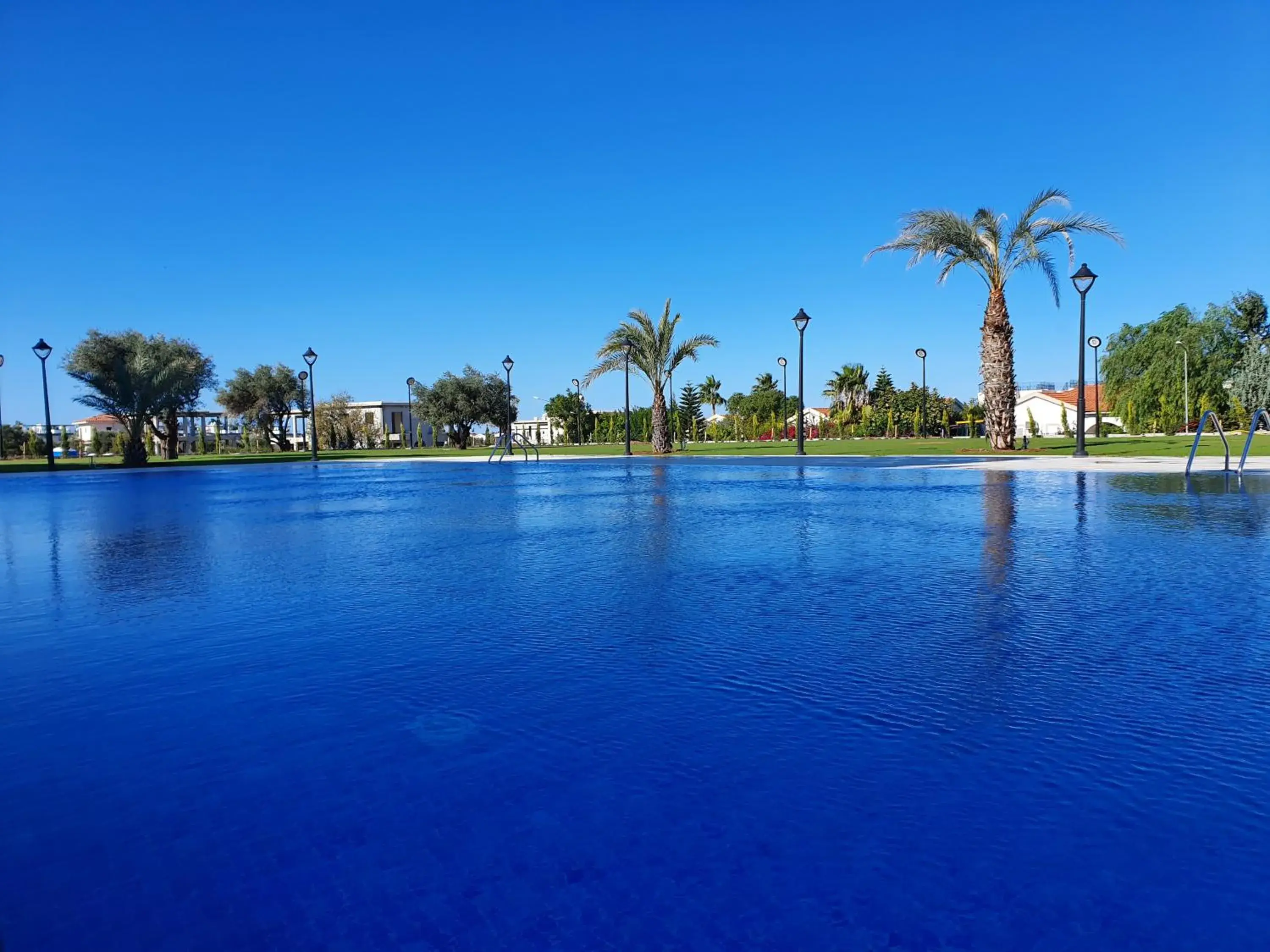 Swimming pool in Mc Palace Hotel Spa & Convention Swimming pool in Mc Palace Hotel Spa & Convention