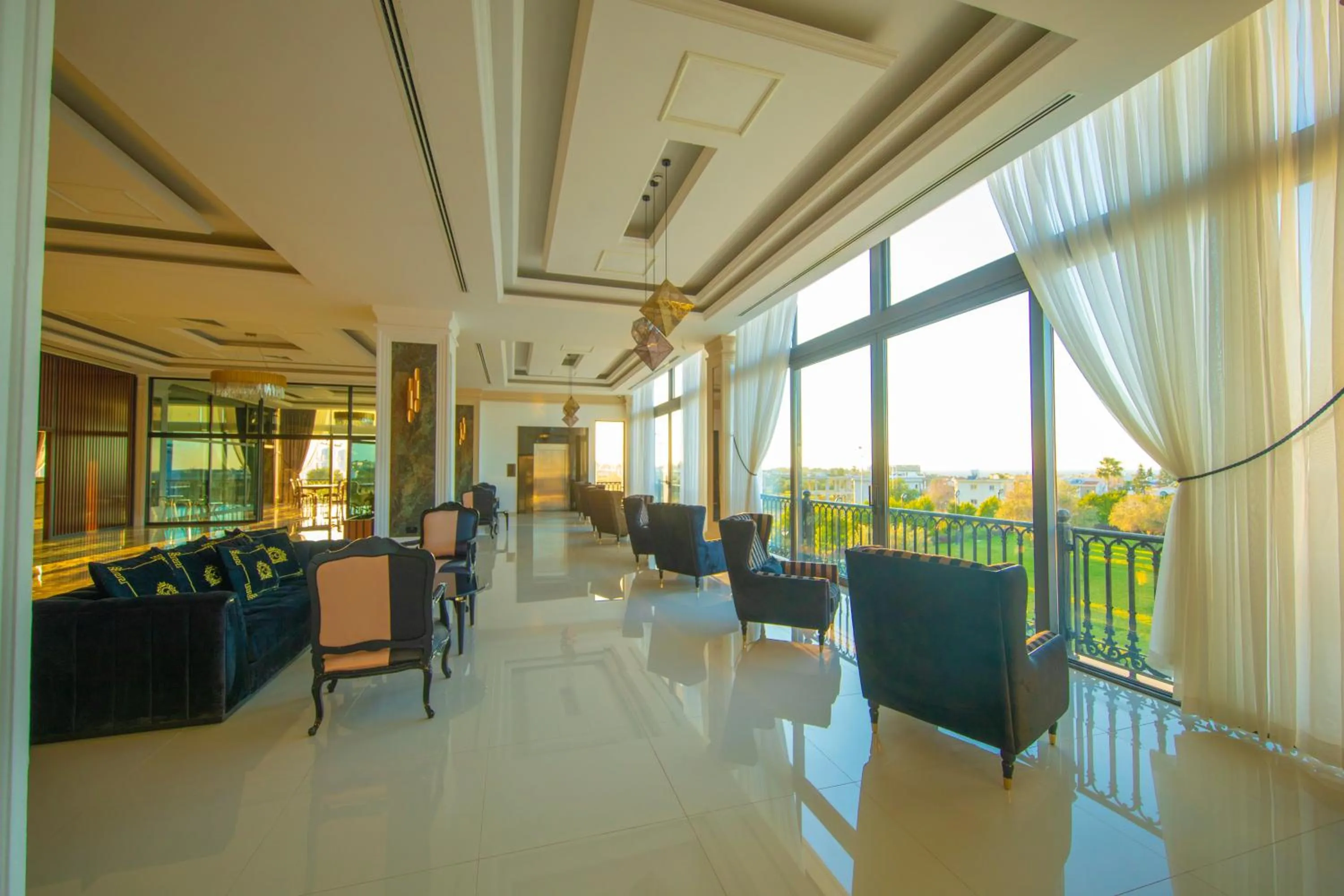 Lobby or reception in Mc Palace Hotel Spa & Convention