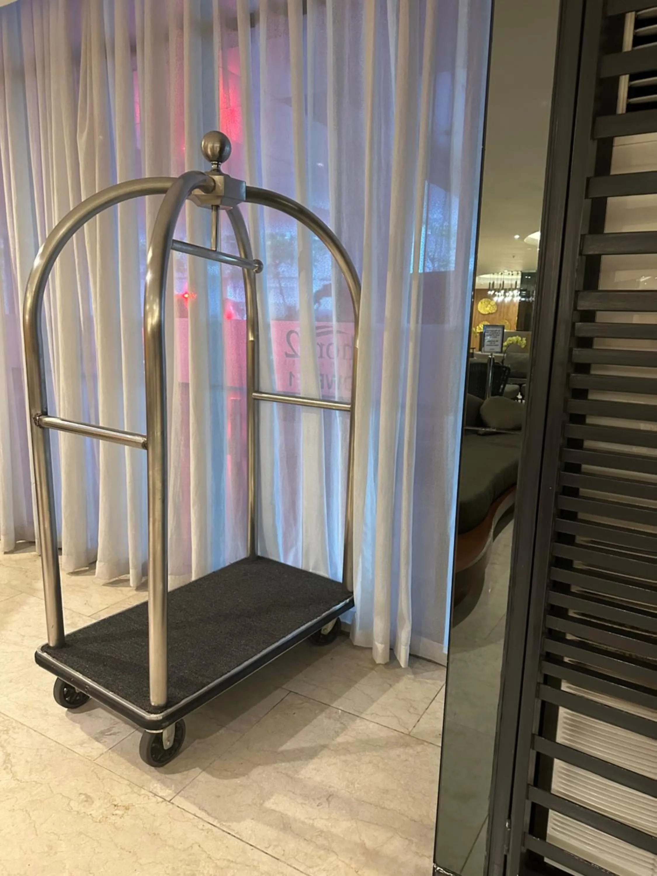 Homey Condo by the Bay