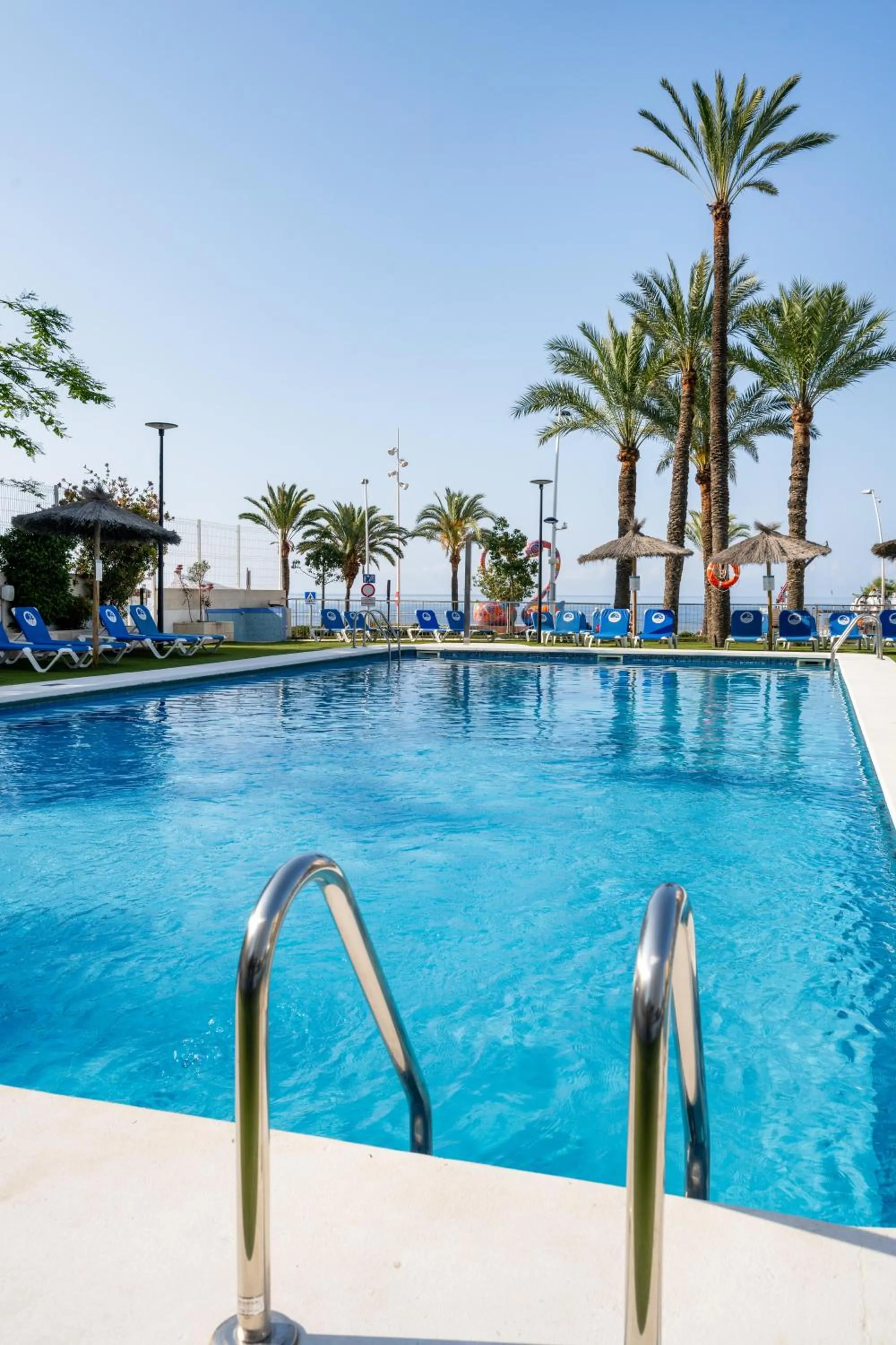 Swimming pool in Hotel Poseidon Playa