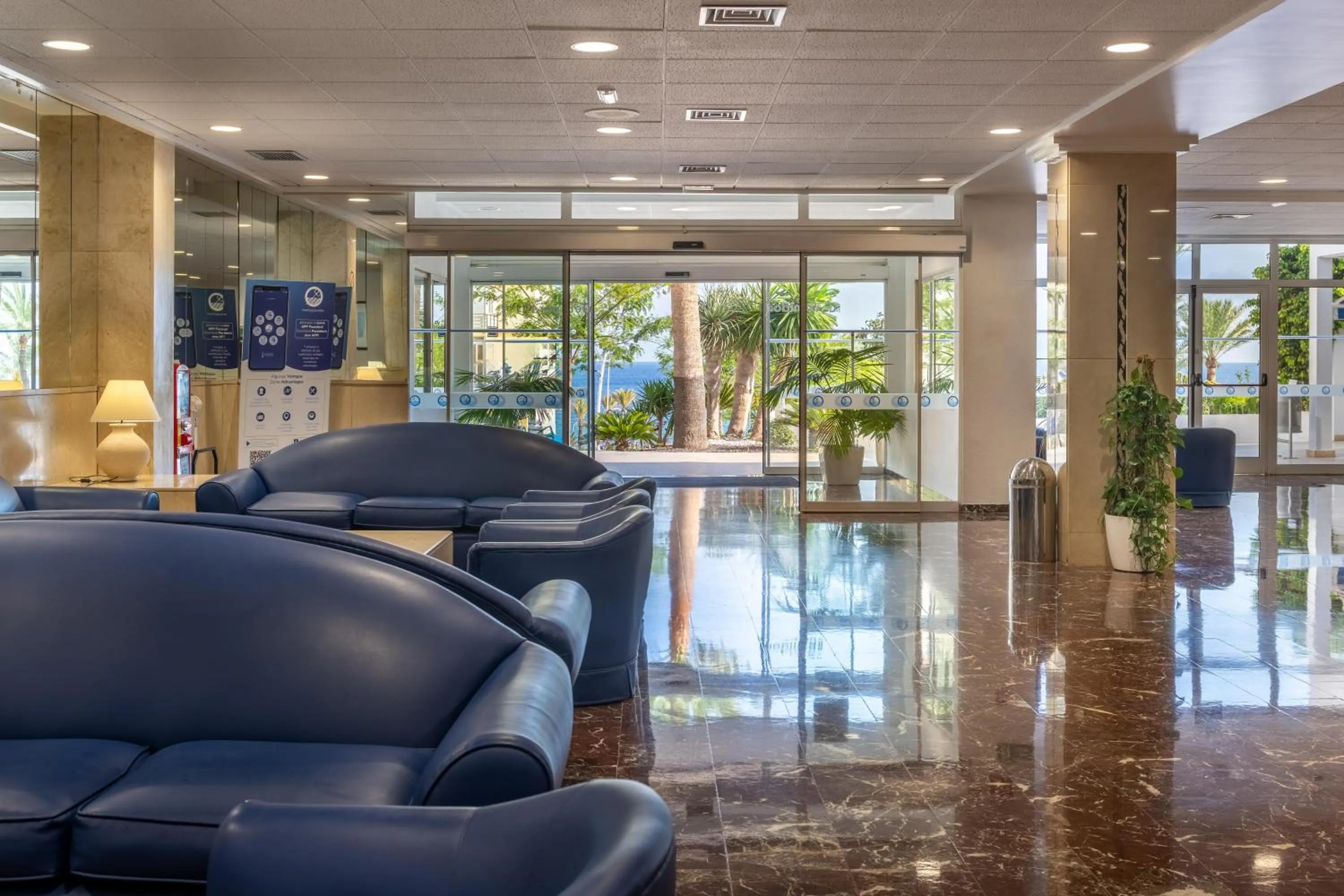 Lobby or reception in Hotel Poseidon Playa