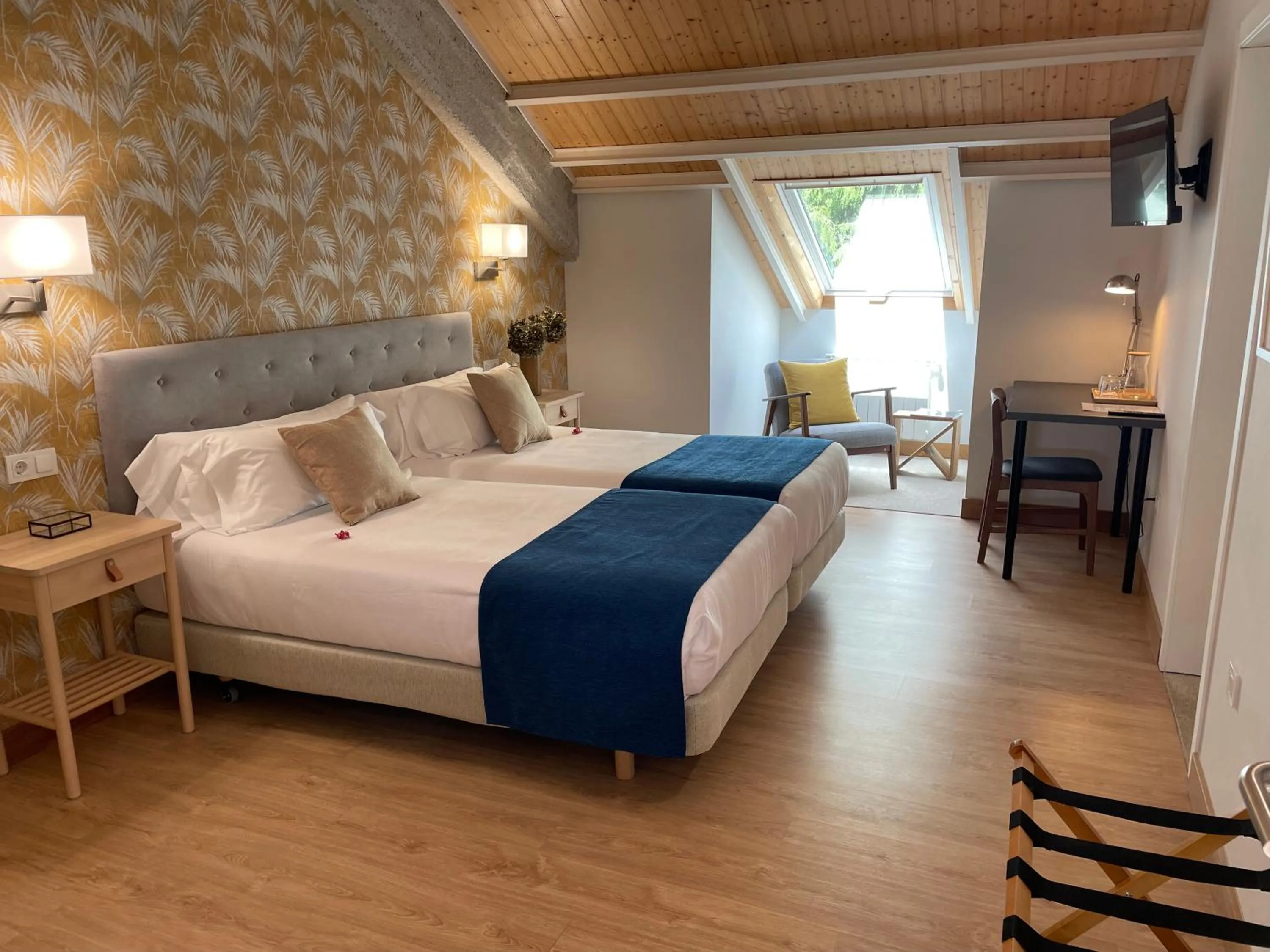 Bedroom, Bed in Hotel Pazo de Bieite