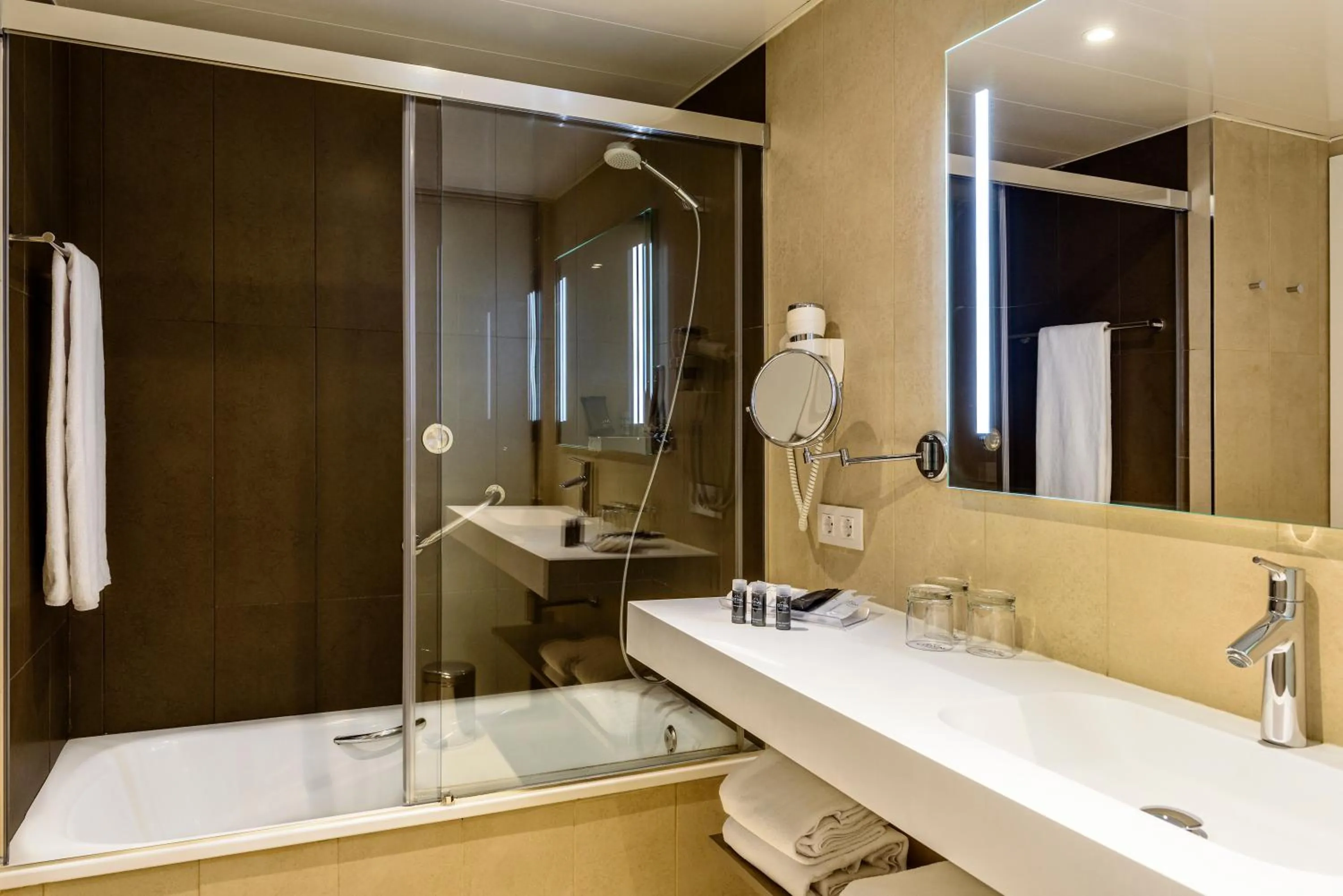 Bathroom in Estival Park Almaris