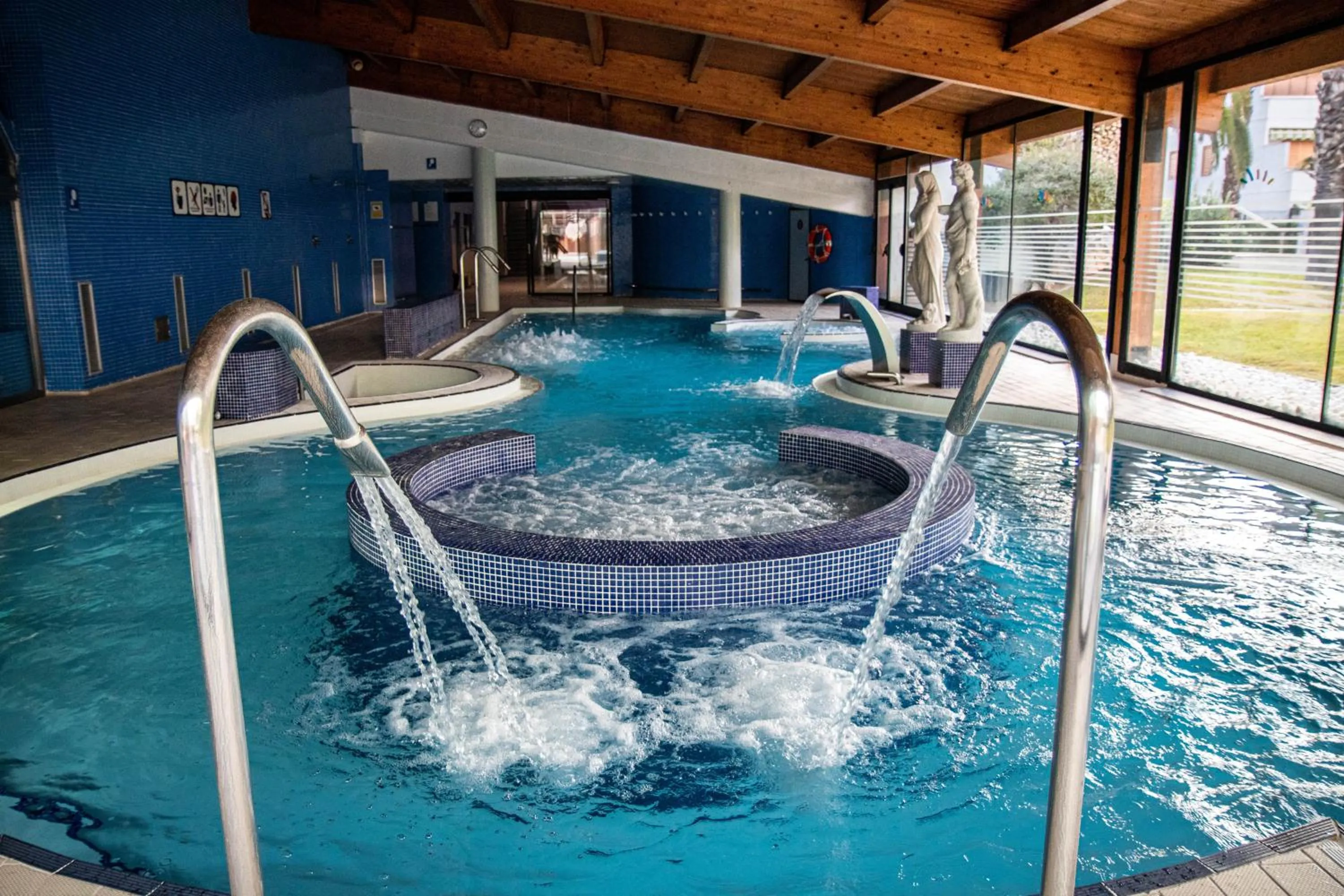 Swimming pool in Estival Park Almaris