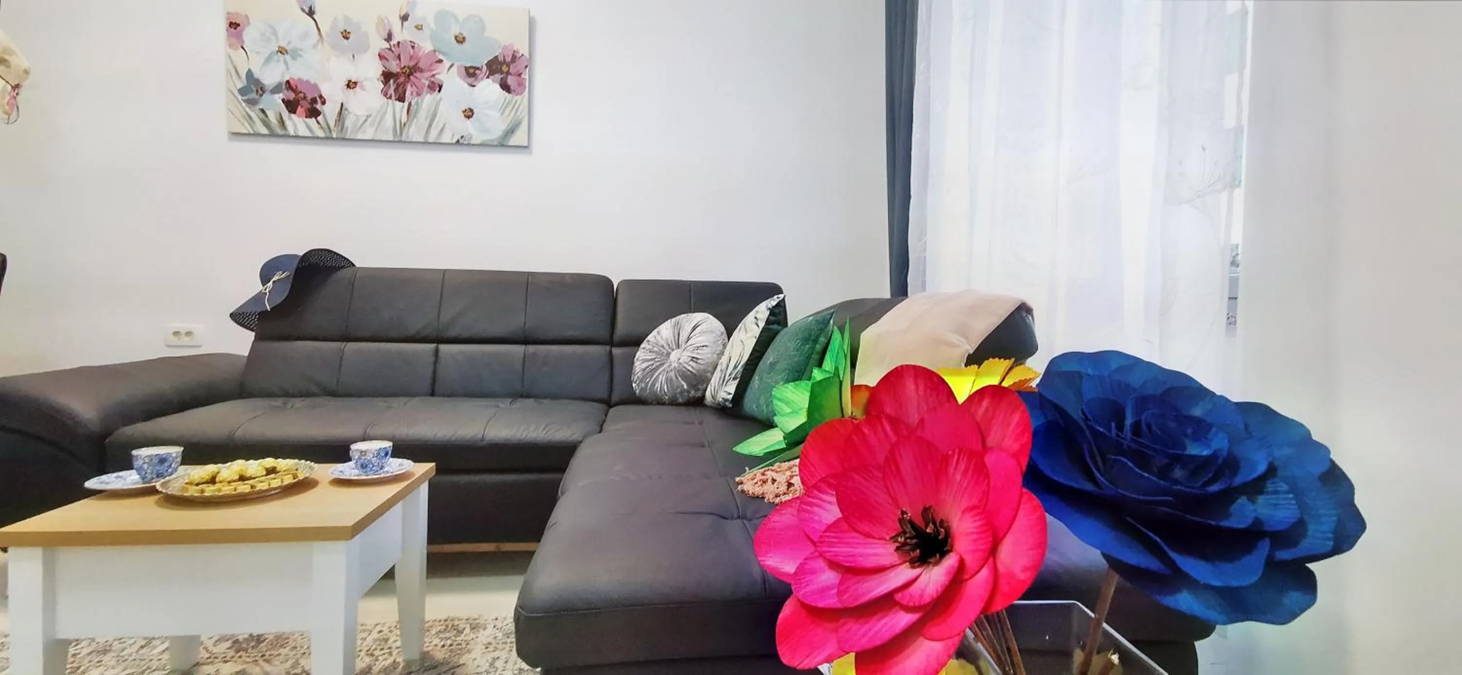 Living room in Elegance Suite - "100m from the Beach with Free Parking and Garden"