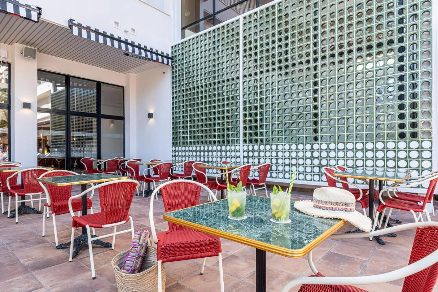 Lounge or bar in Estival Park Marena