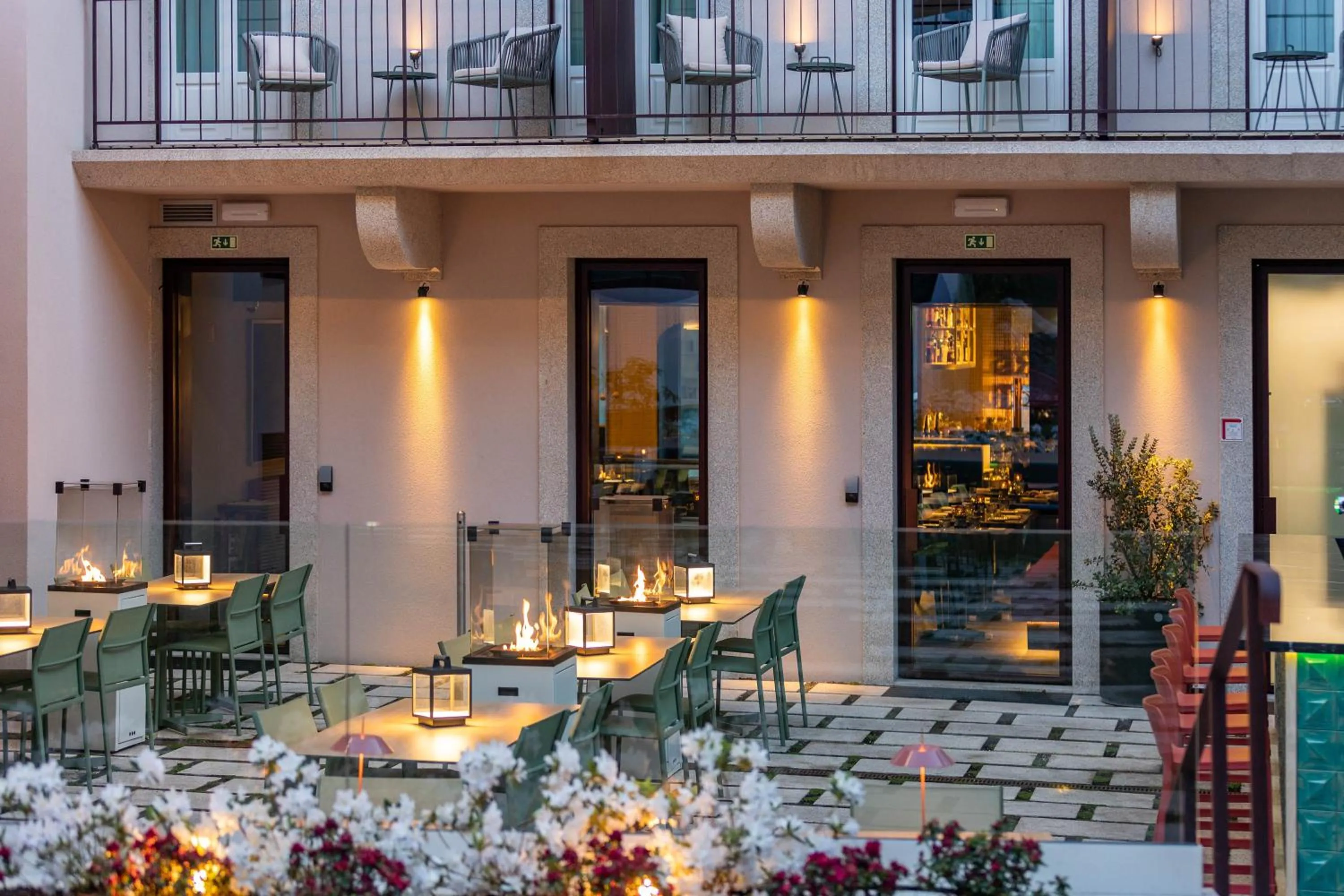 Patio in Arts Hotel Porto, Tapestry Collection By Hilton