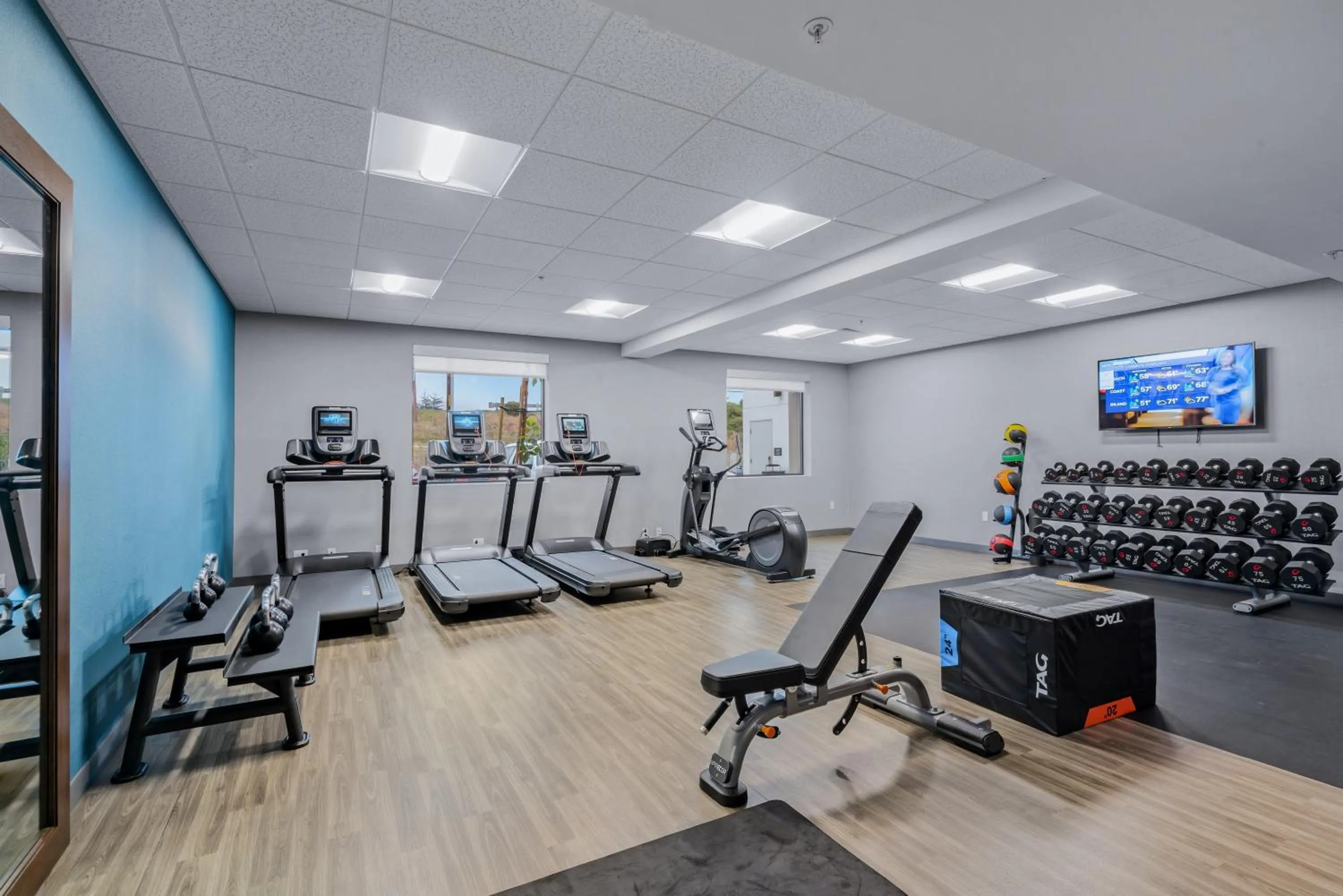 Fitness centre/facilities in Hampton Inn Morro Bay
