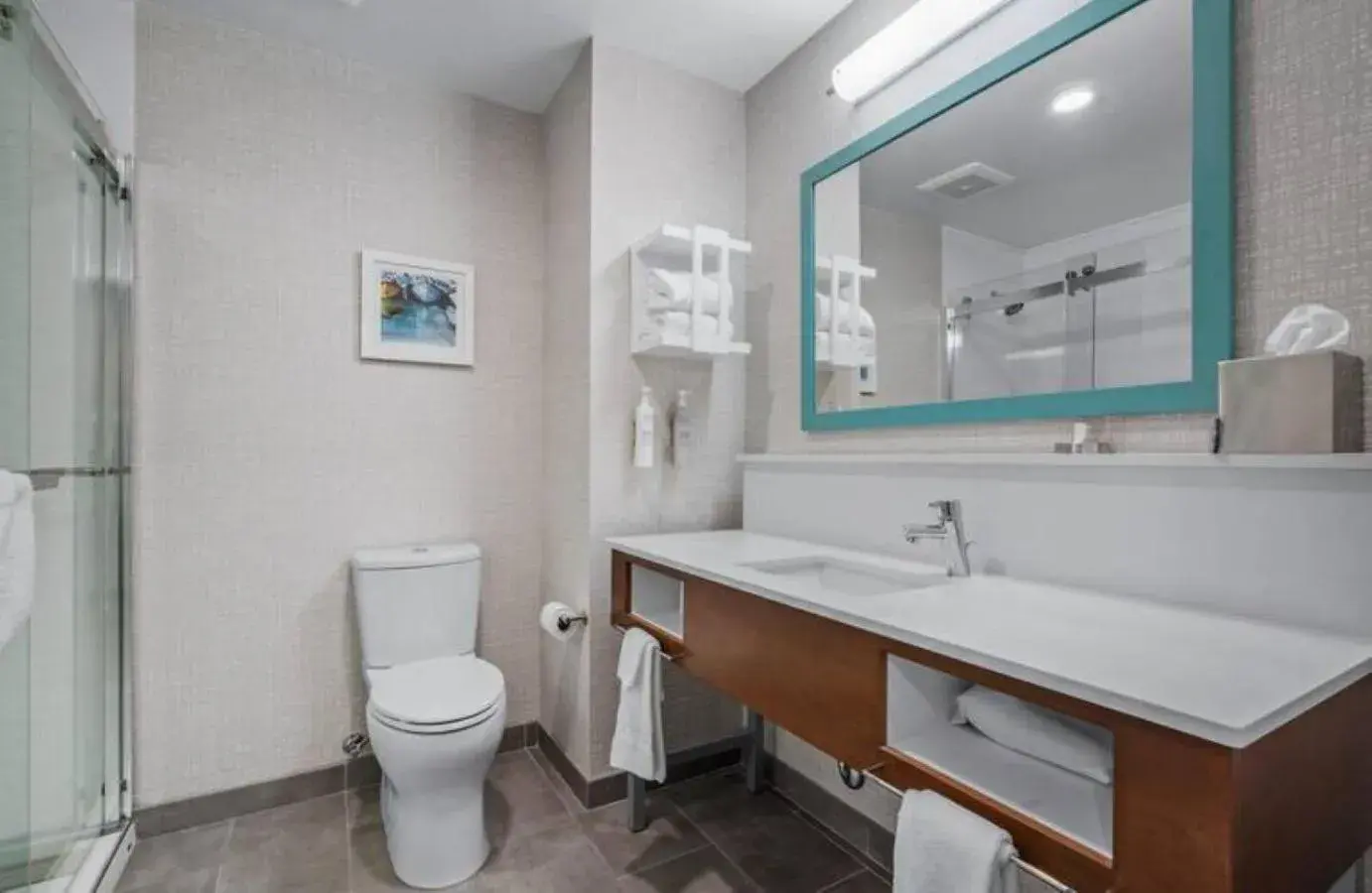 Bathroom in Hampton Inn Morro Bay Bathroom in Hampton Inn Morro Bay