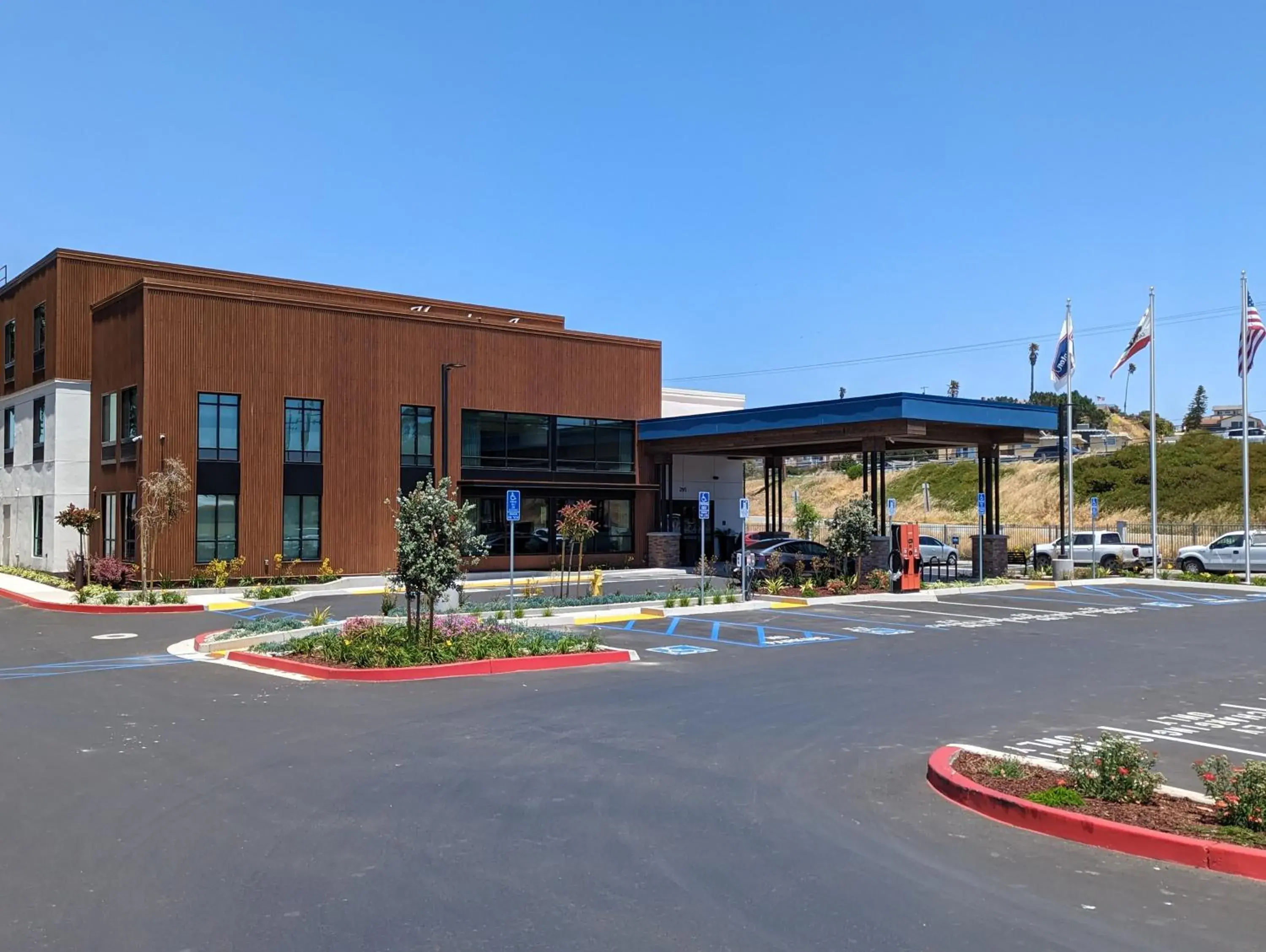 Property building in Hampton Inn Morro Bay Property building in Hampton Inn Morro Bay