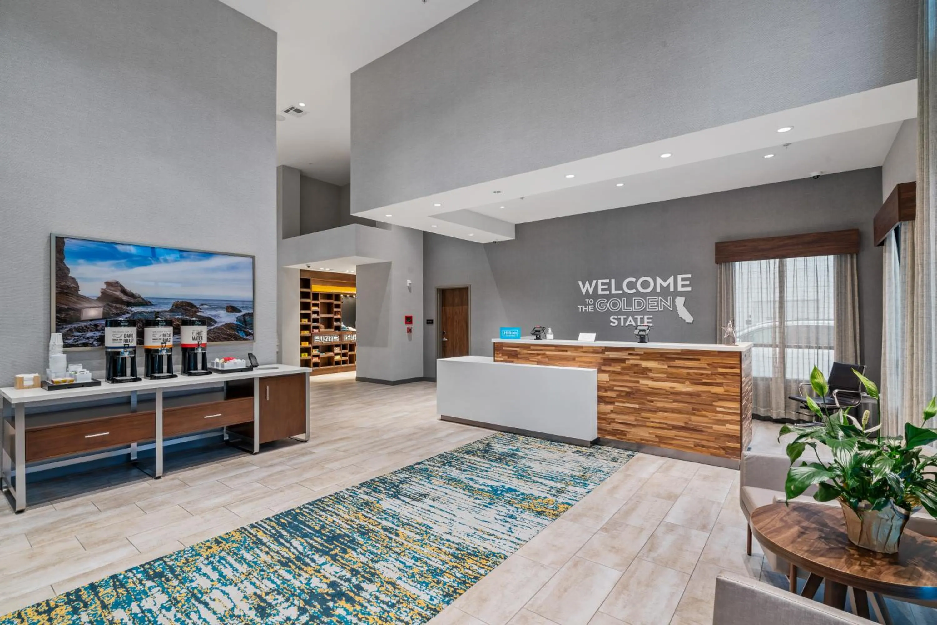 Lobby or reception in Hampton Inn Morro Bay