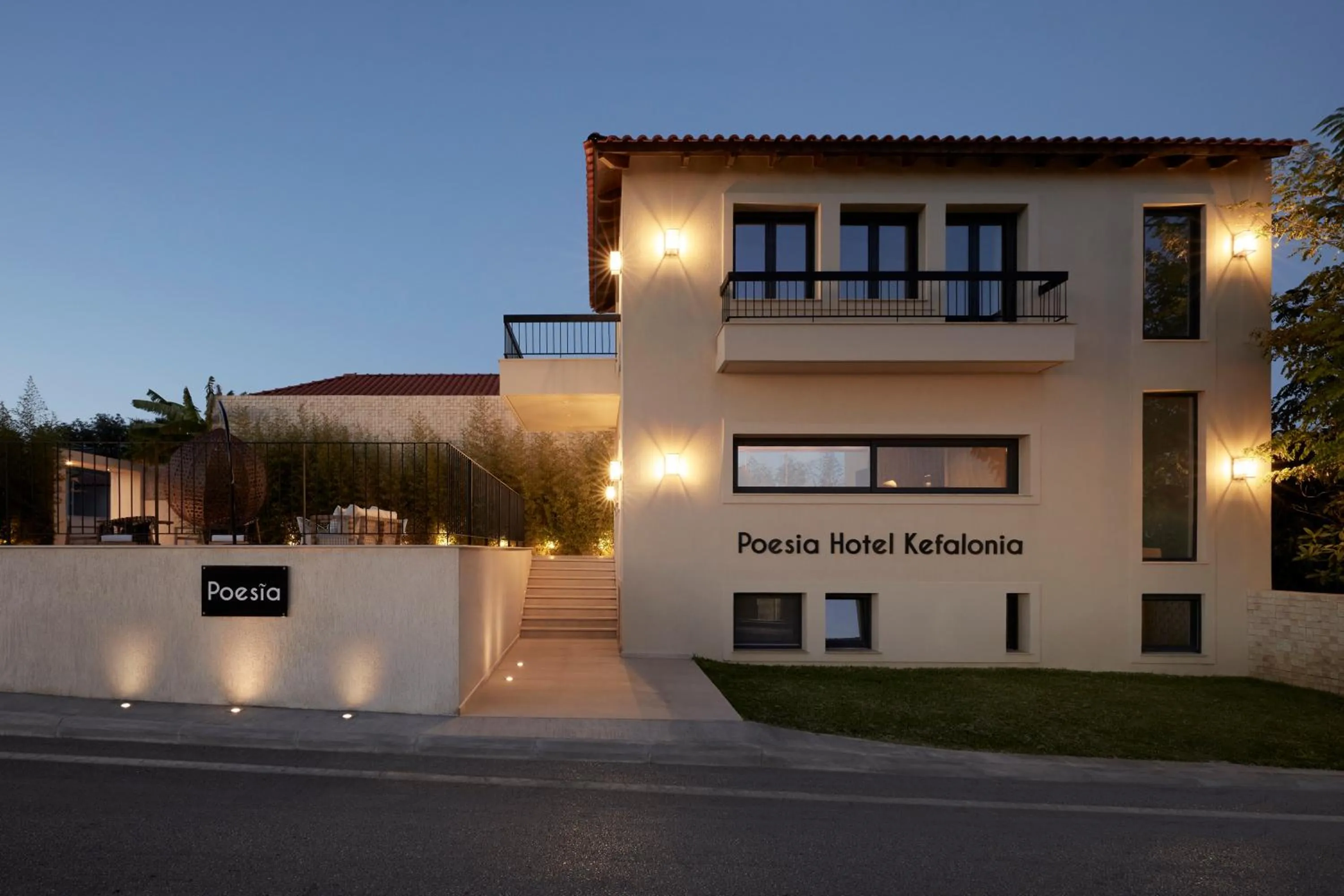 Facade/entrance in Poesia Suites