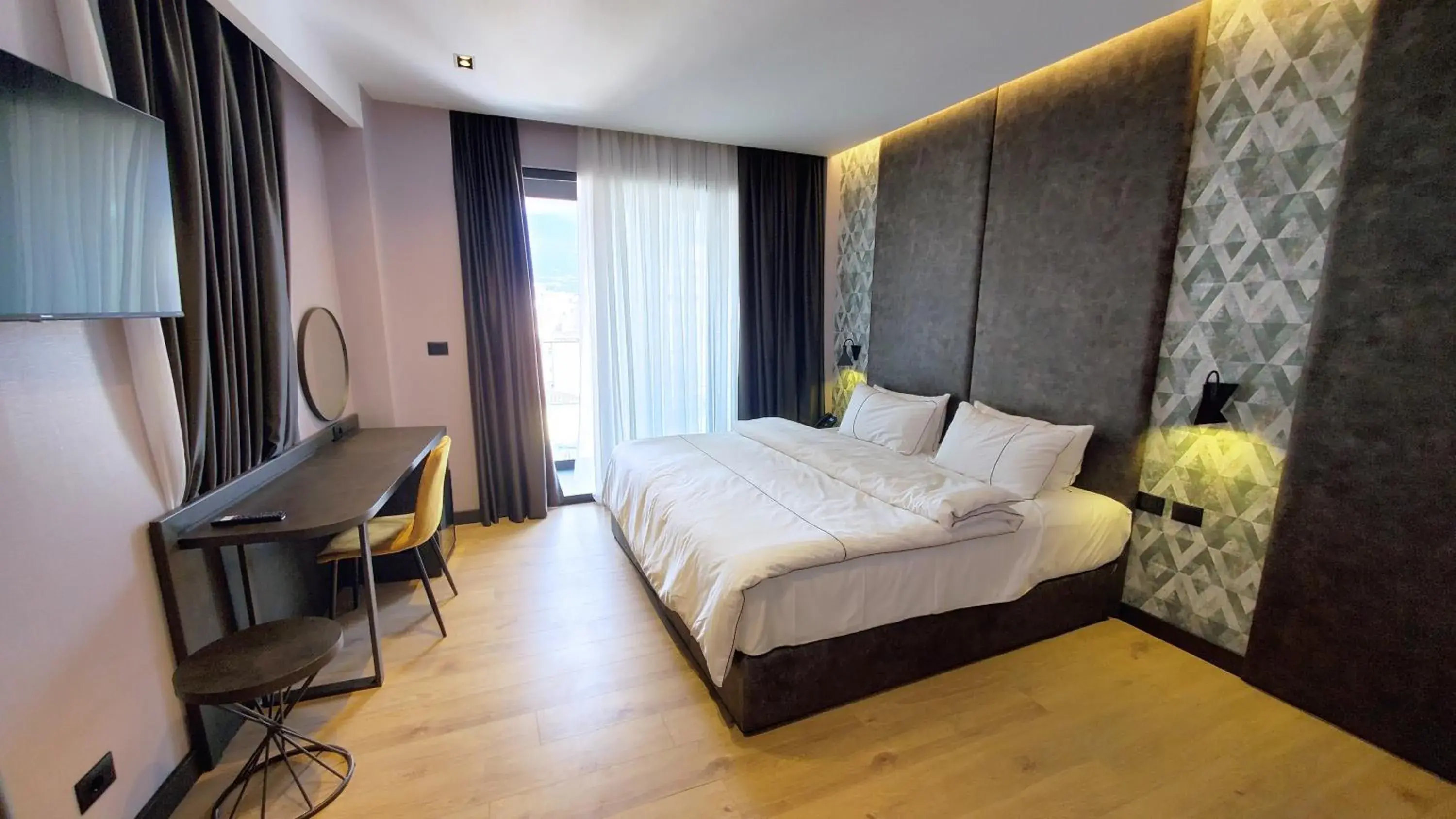 Superior King Room in StarLight Hotel Superior King Room in StarLight Hotel