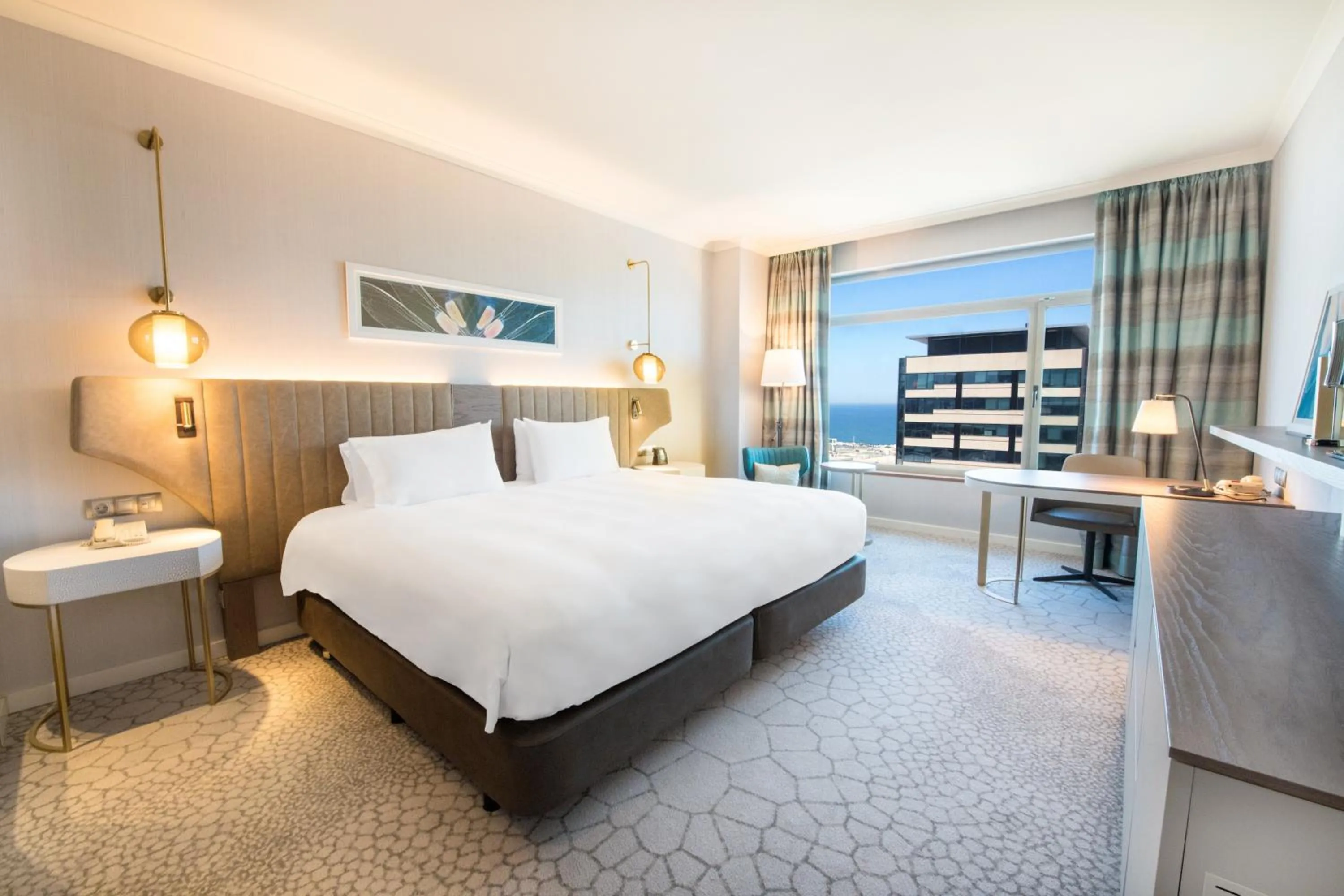Bedroom, Bed in Hilton Diagonal Mar Barcelona