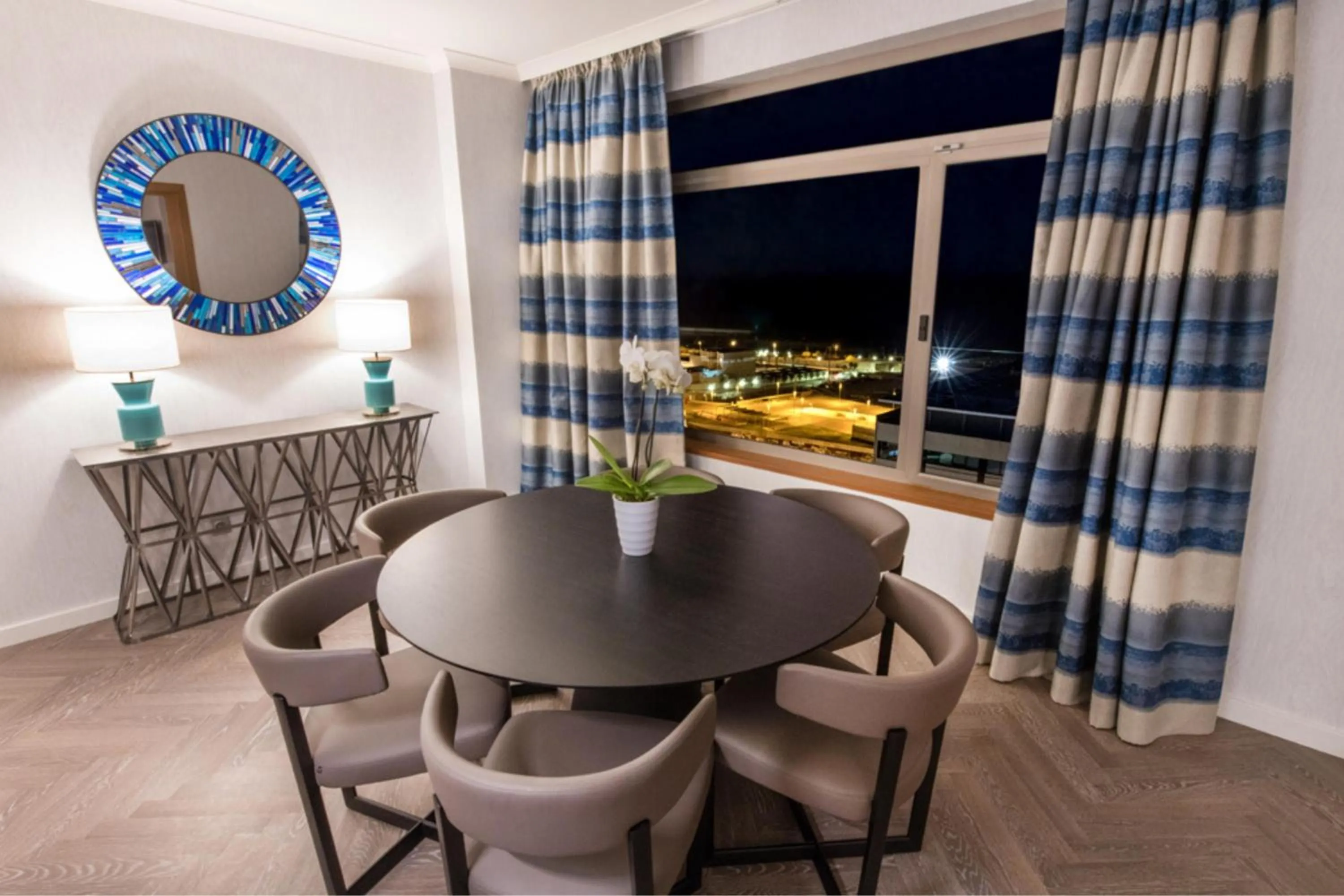 Living room in Hilton Diagonal Mar Barcelona