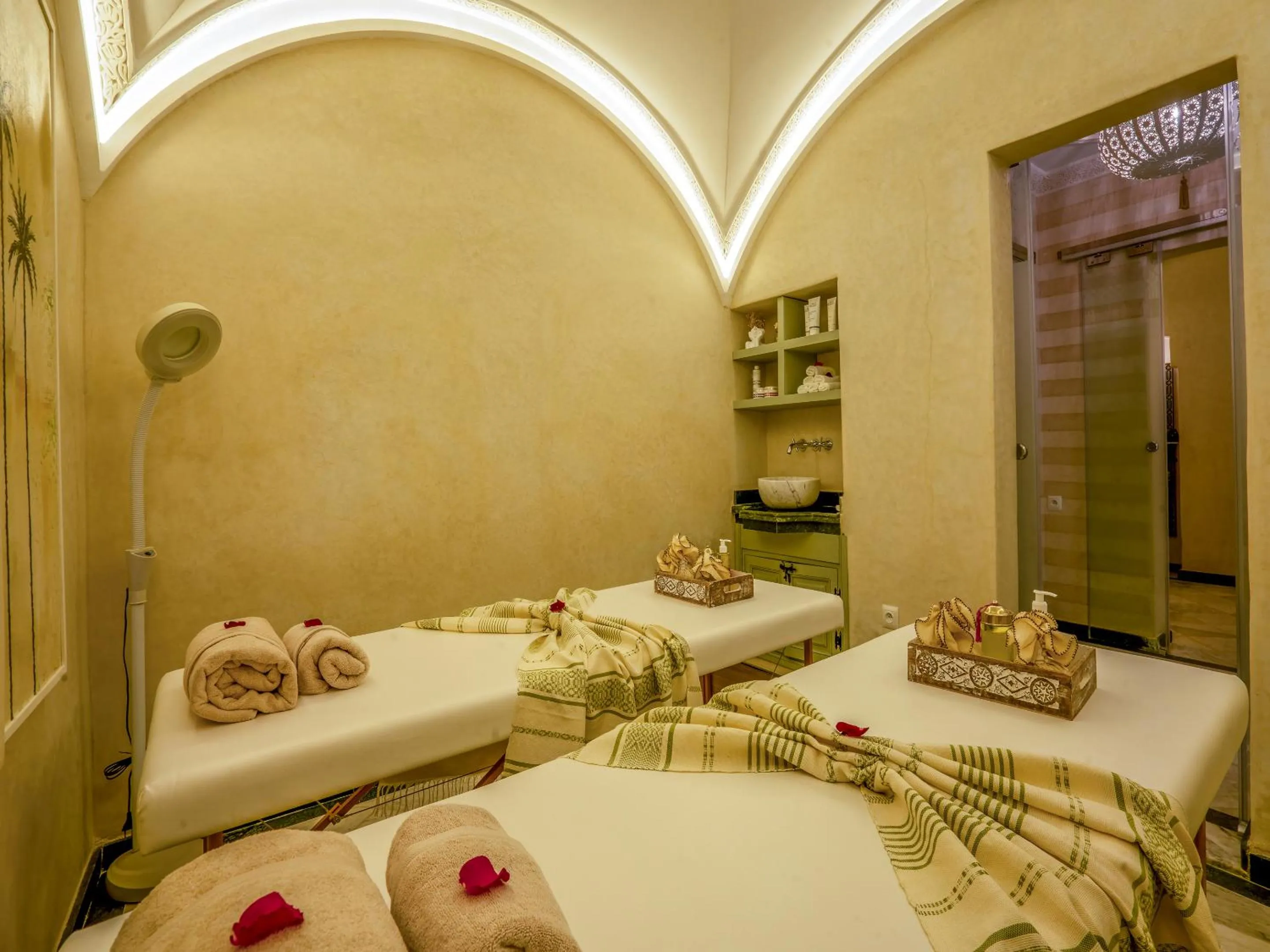 Spa and wellness centre/facilities, Bed in Riad Almisk