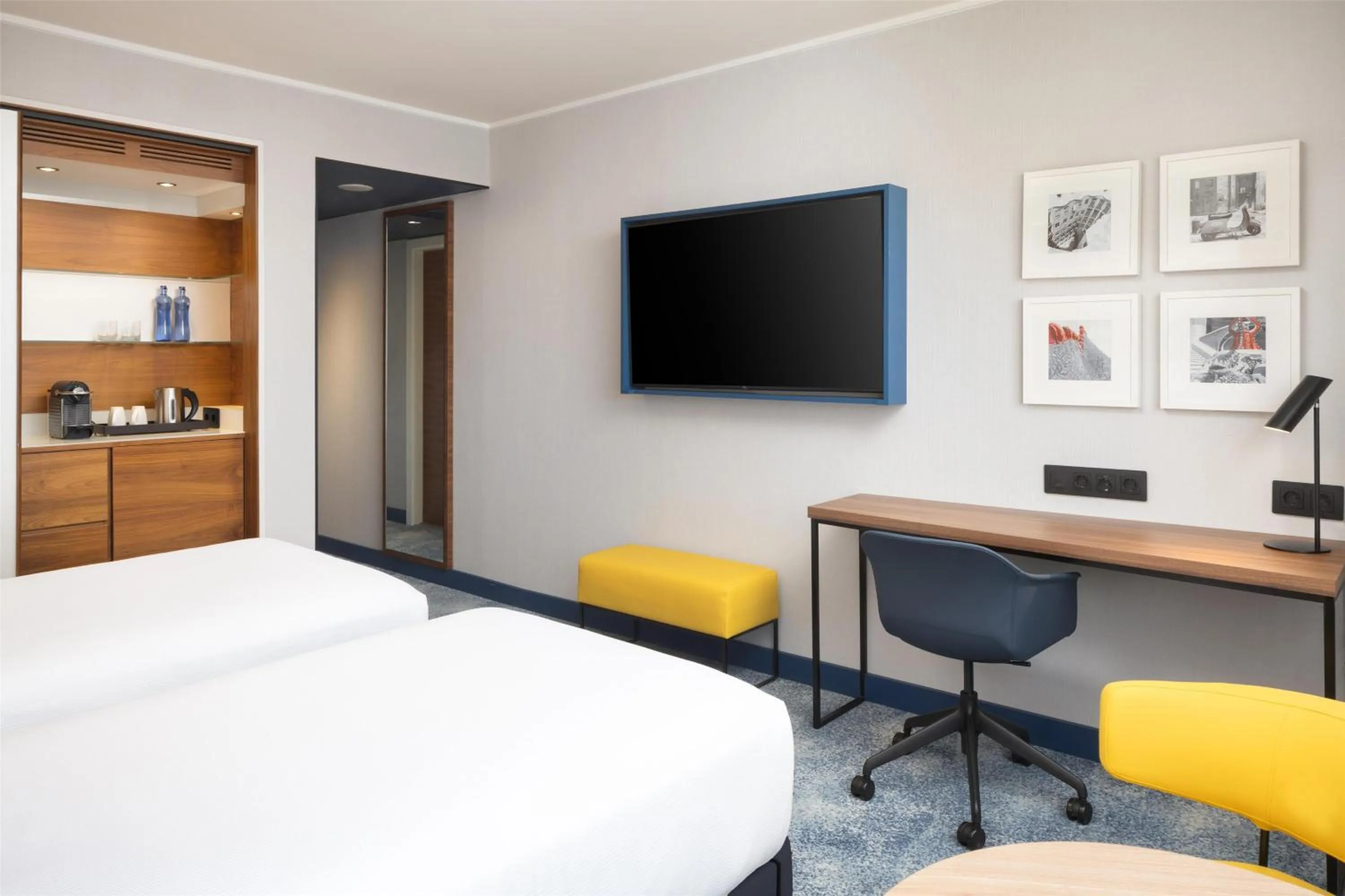 Bedroom, Bed in Hilton Barcelona