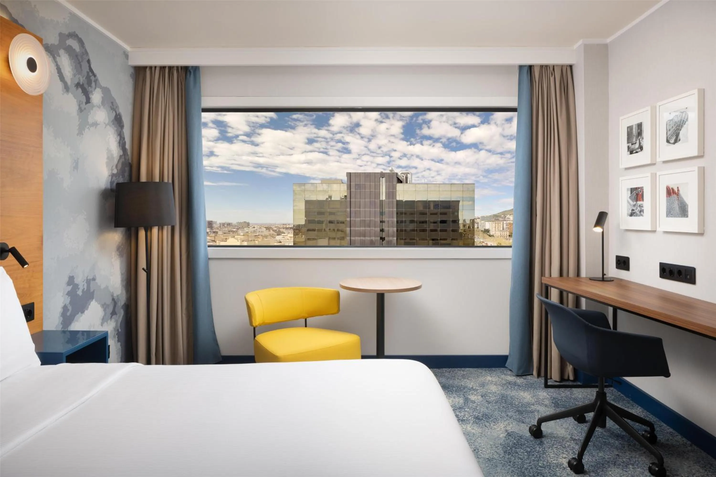 Bed in Hilton Barcelona