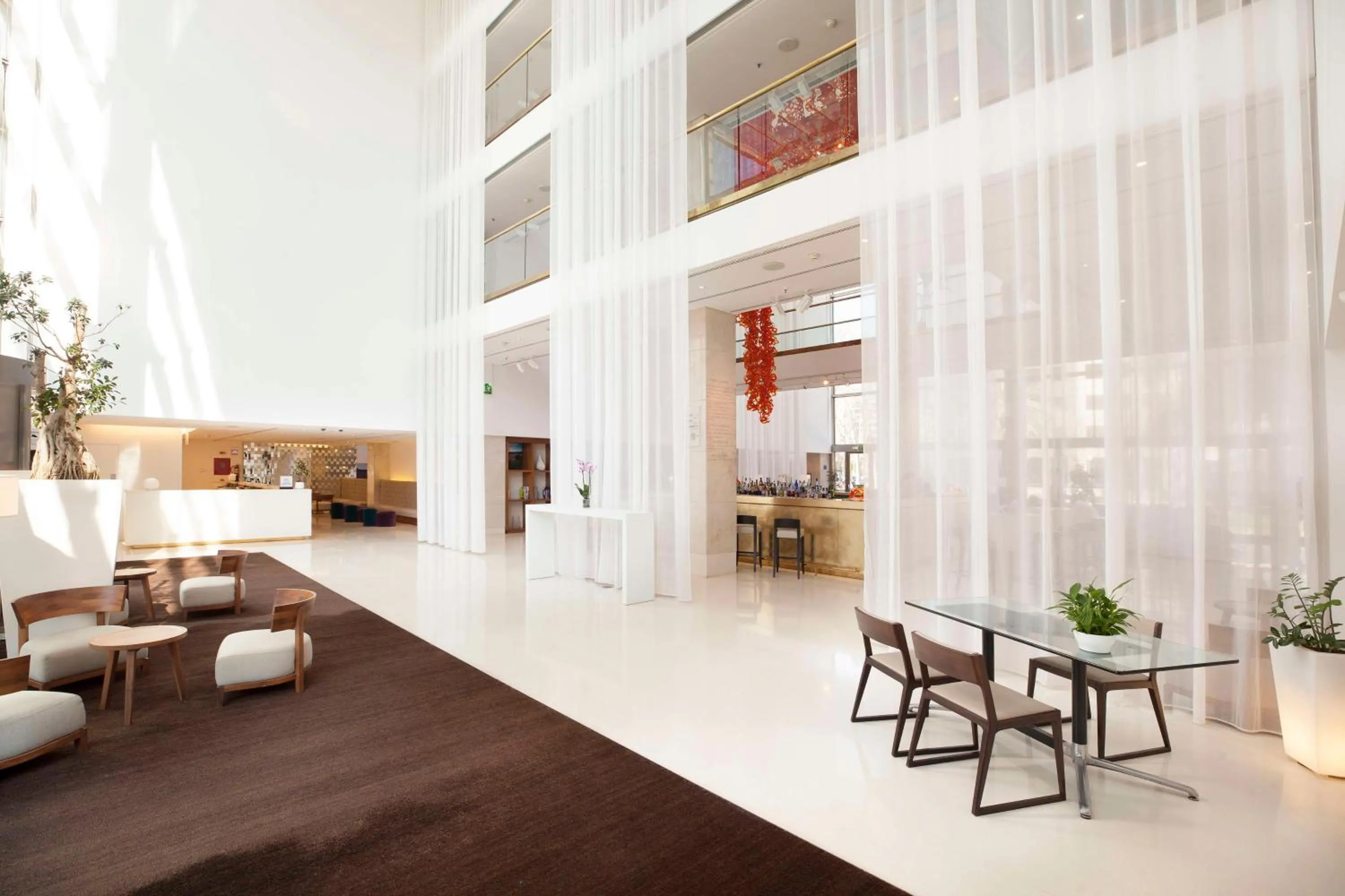 Lobby or reception in Hilton Barcelona
