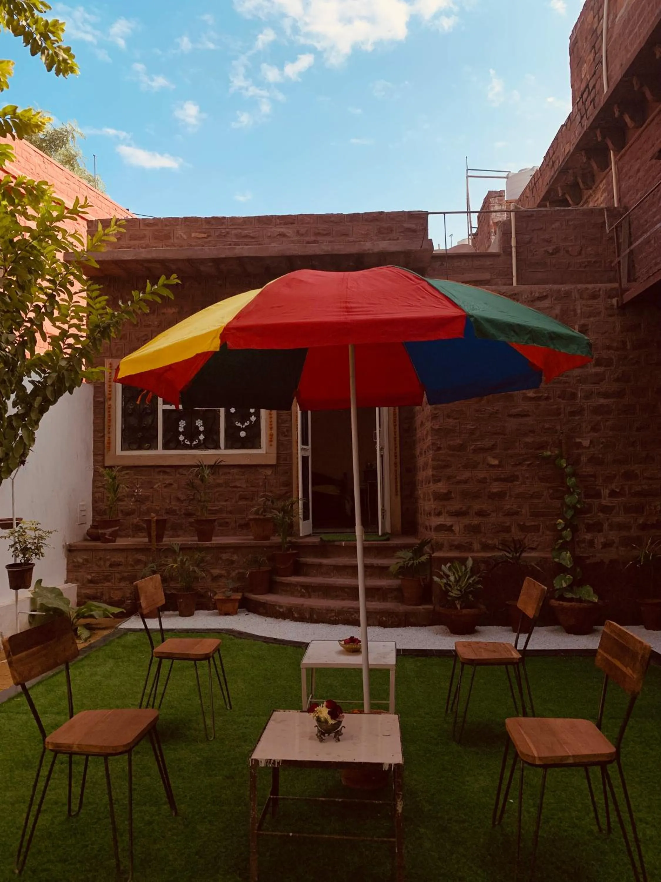 Garden in MAGAN NIWAS