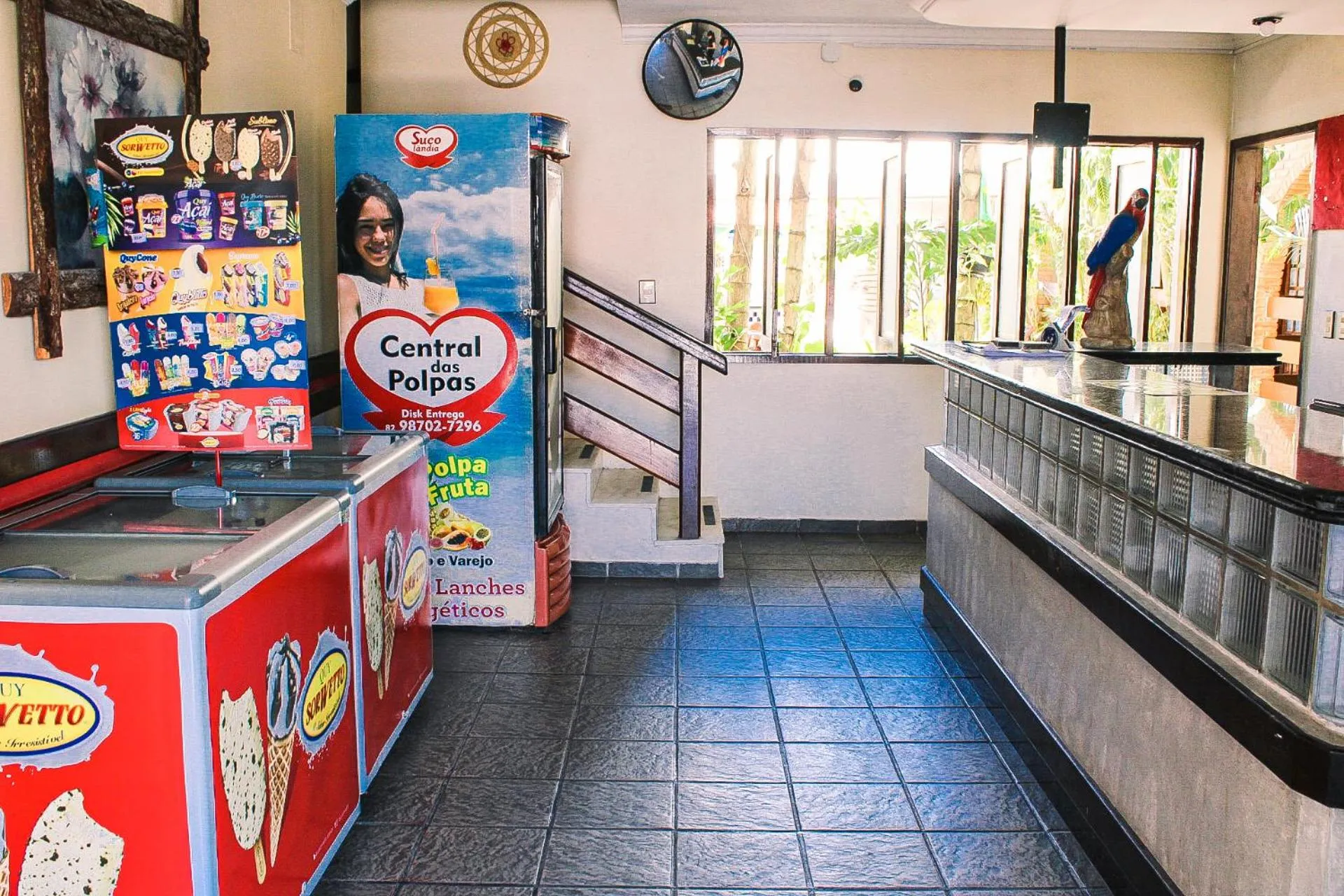 Property building in Hotel Pousada Mahon Mar