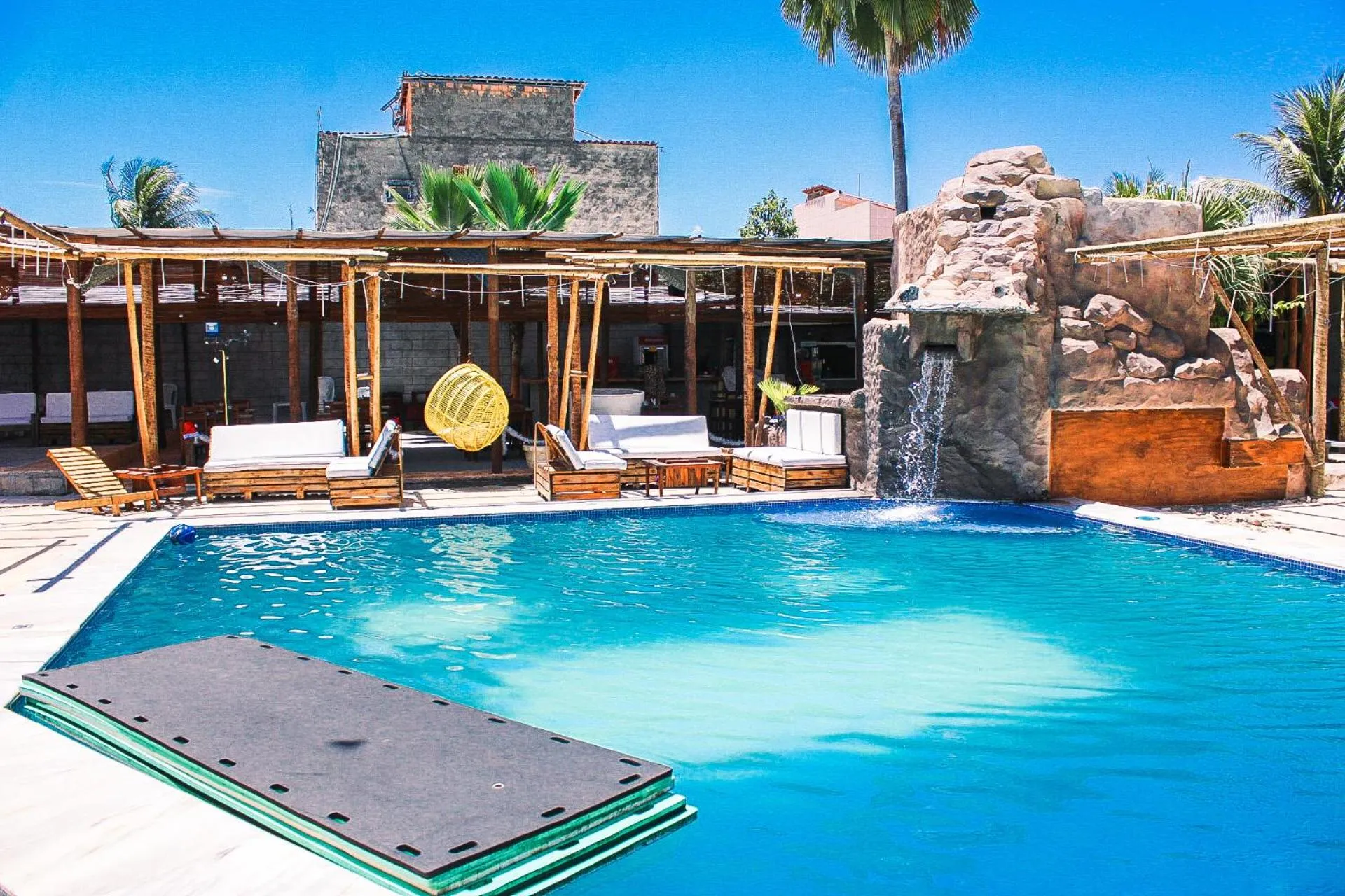 Swimming pool in Hotel Pousada Mahon Mar