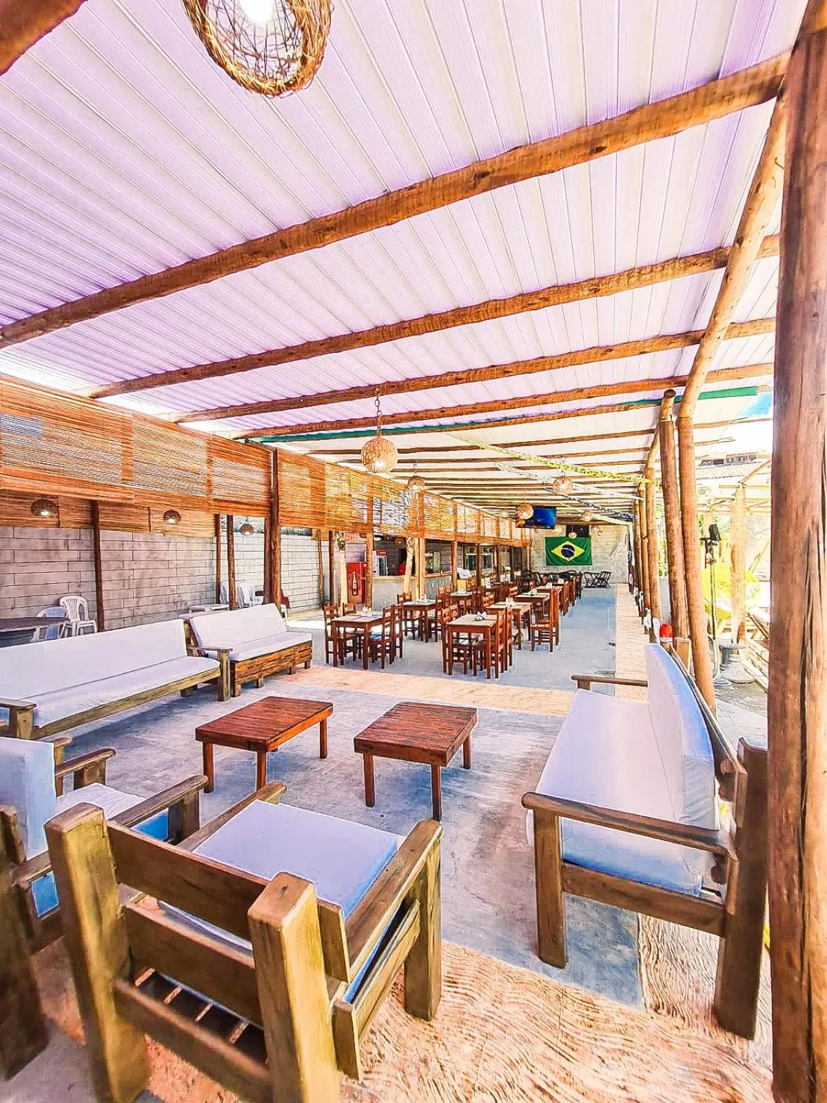 Restaurant/places to eat in Hotel Pousada Mahon Mar