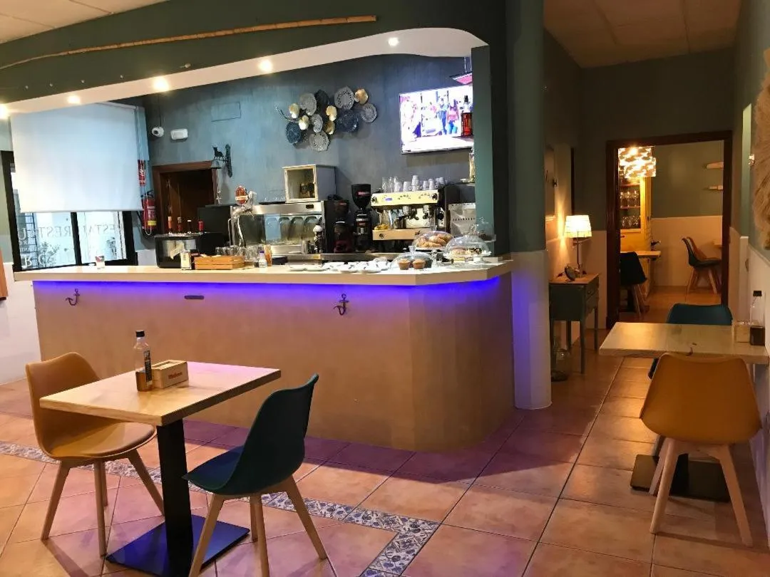 Lounge or bar in Hotel Macavi Playa