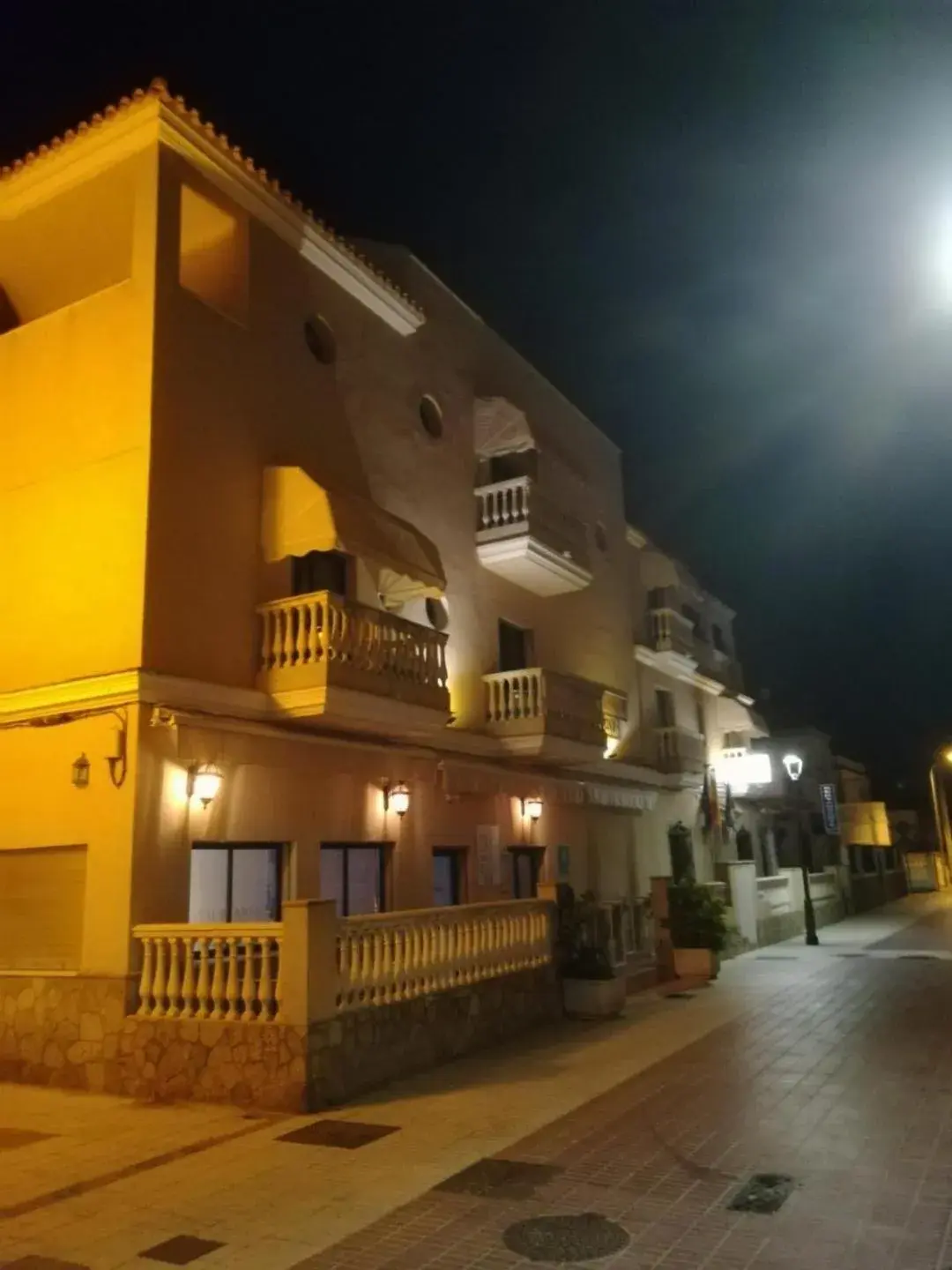 Facade/entrance in Hotel Macavi Playa Facade/entrance in Hotel Macavi Playa