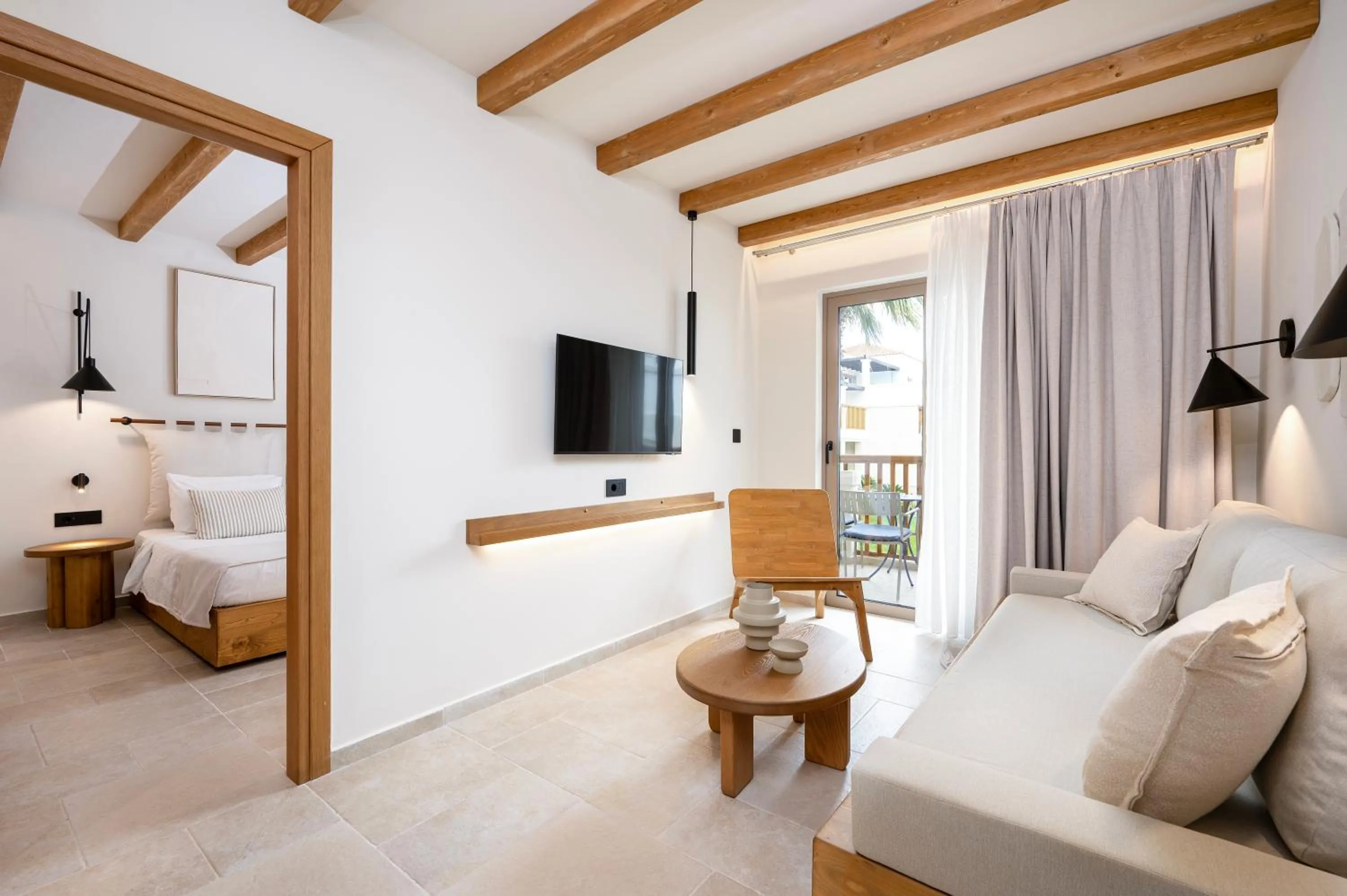 Bed in Aegean Houses