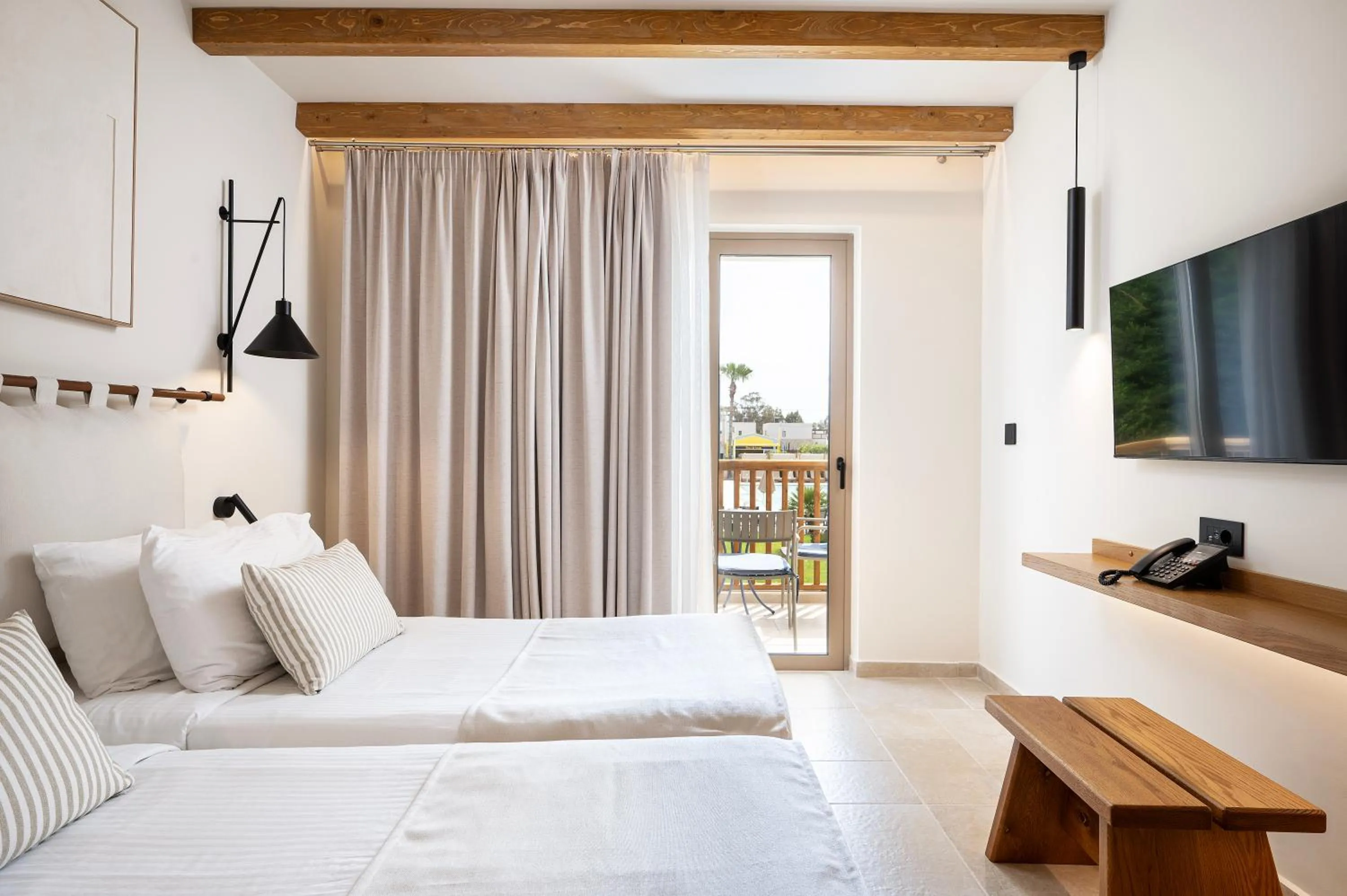 Bed in Aegean Houses