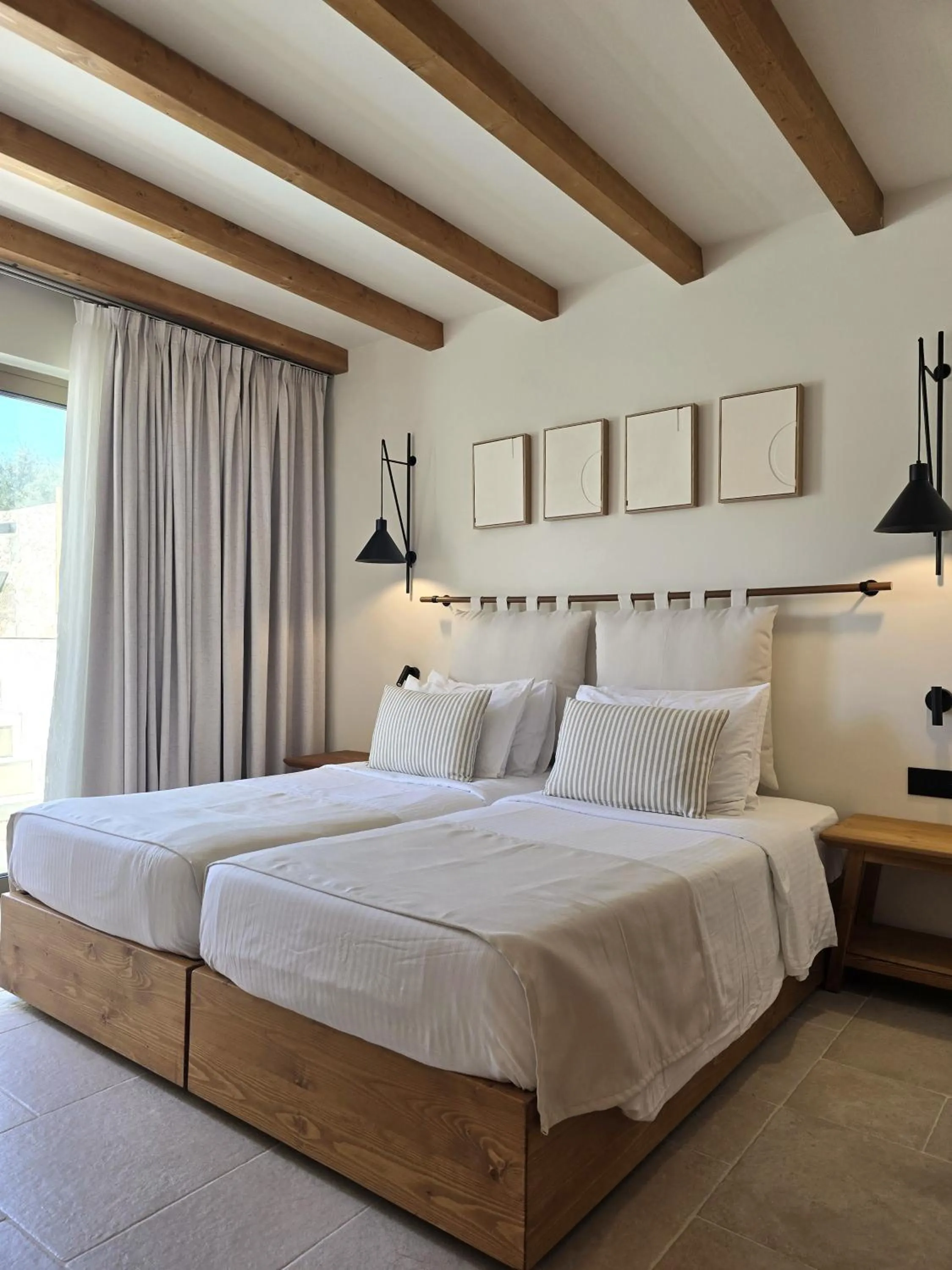 Bedroom, Bed in Aegean Houses