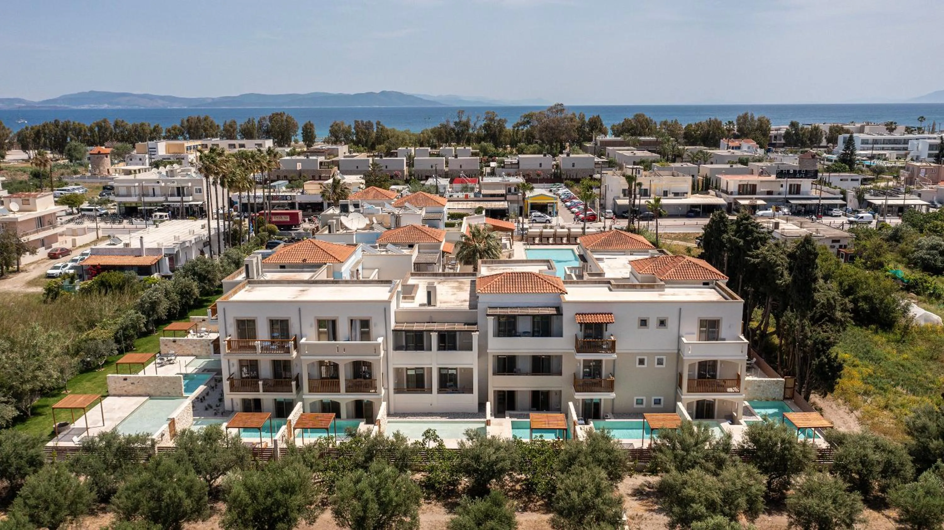 Bird's eye view in Aegean Houses