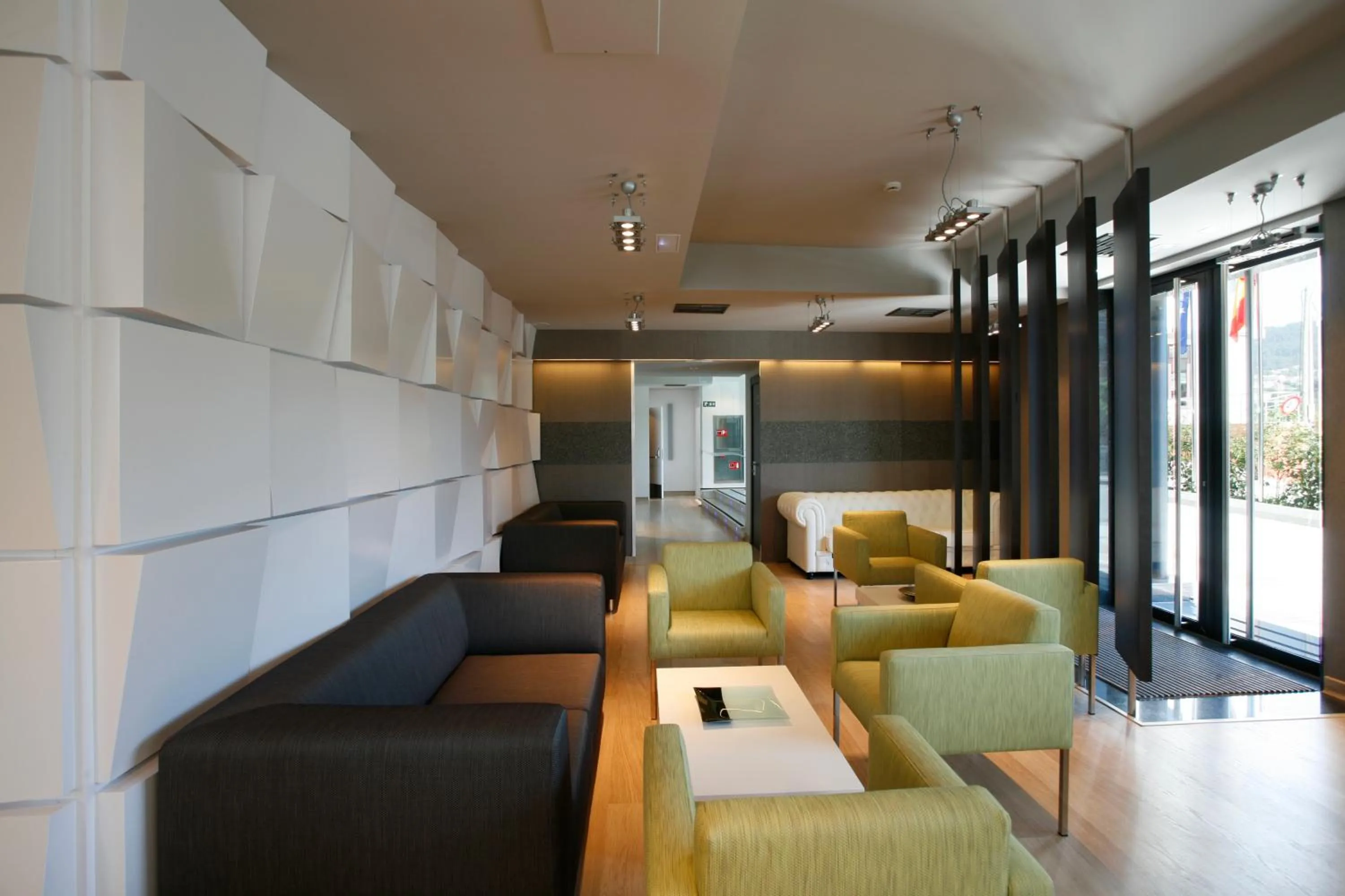 Communal lounge/ TV room in Hotel Bienestar Moaña