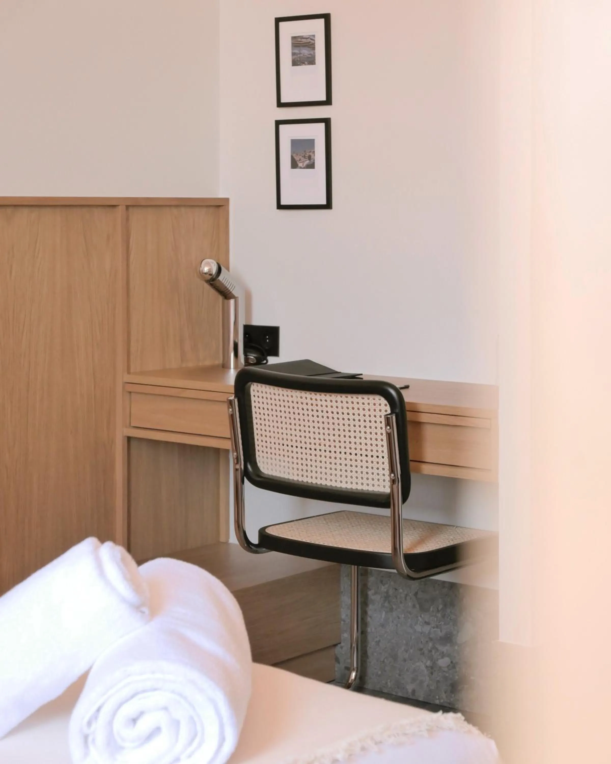 Bedroom, Bed in Hotel Moderne