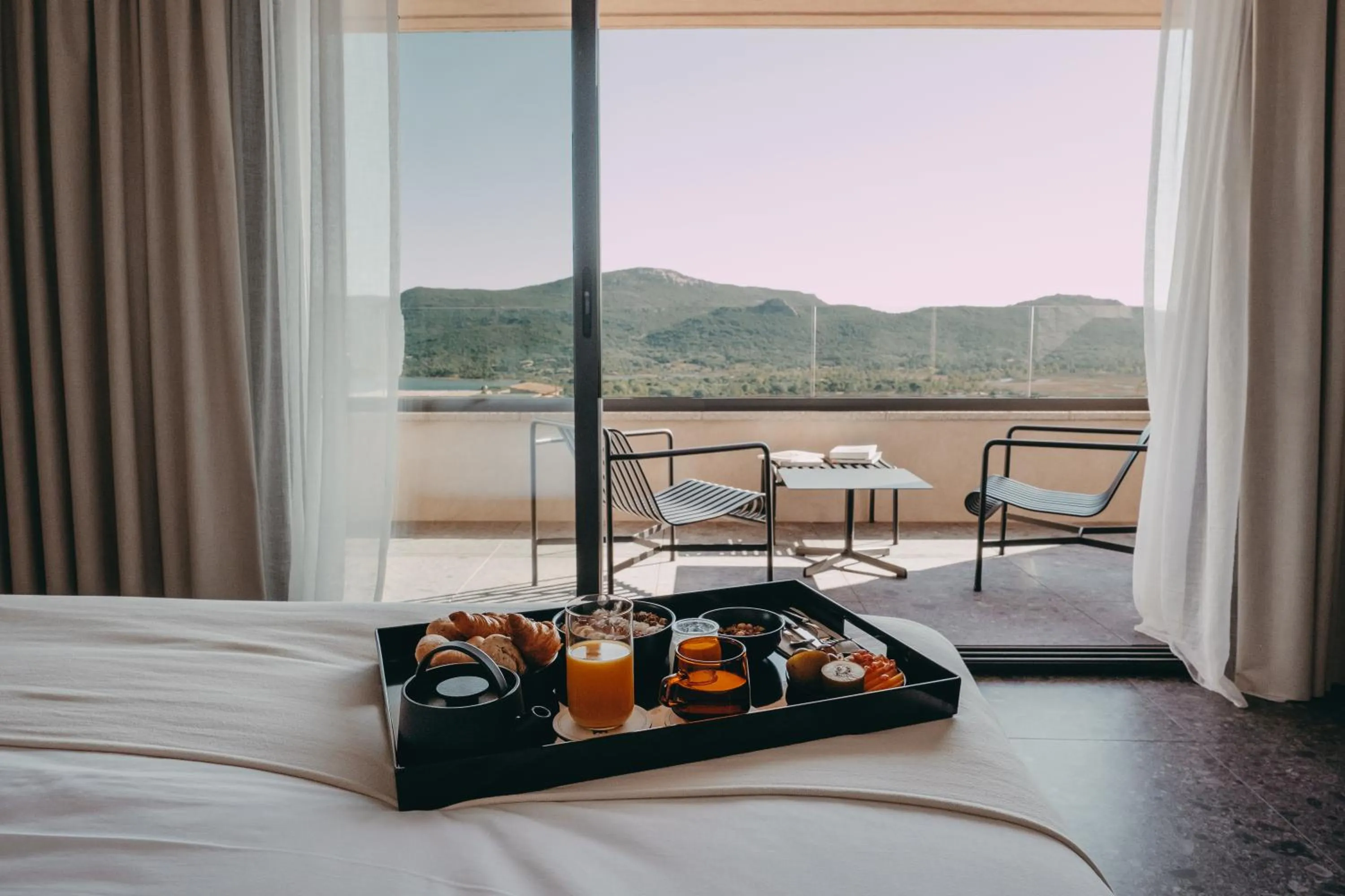 Bed in Hotel Moderne