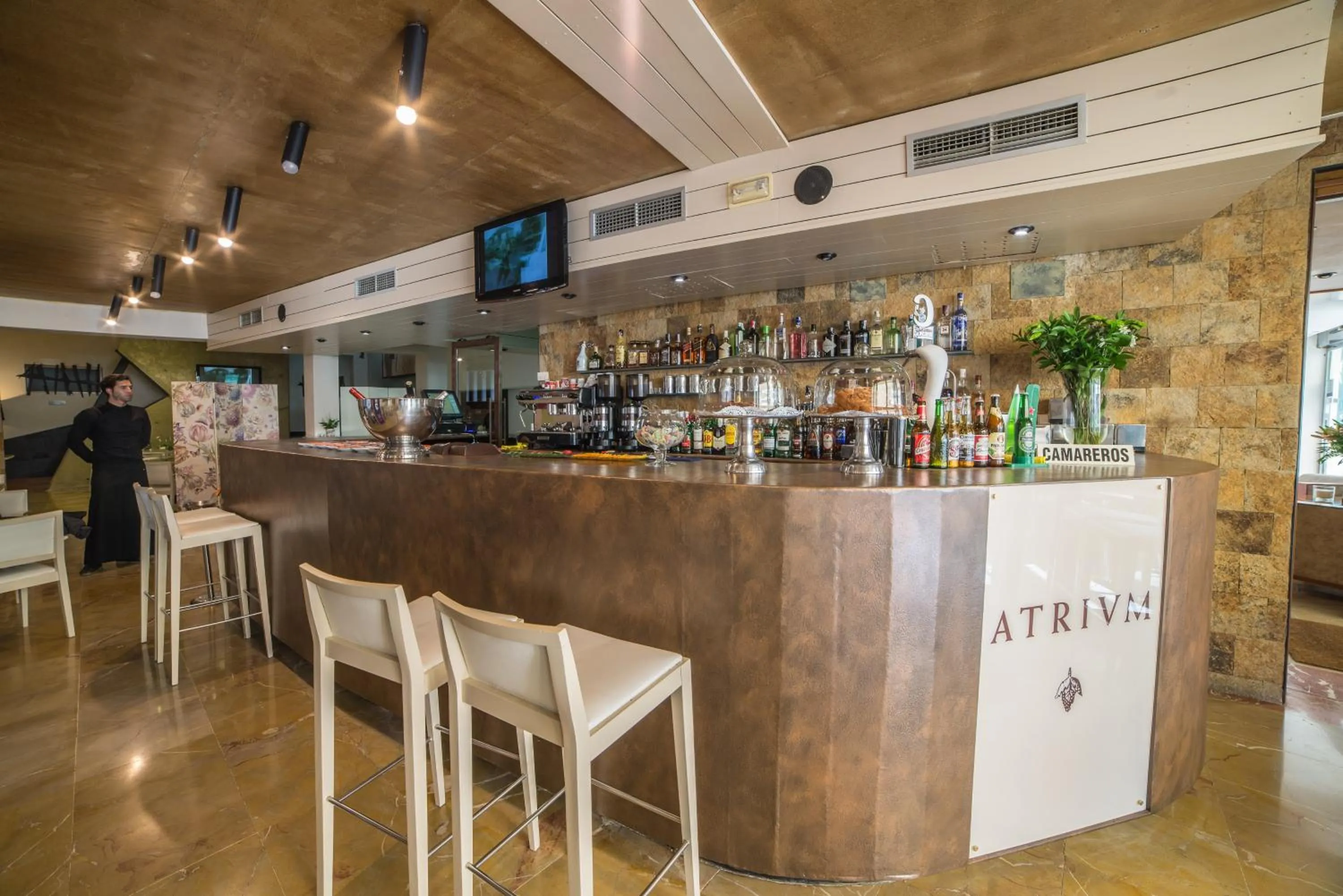 Restaurant/places to eat in Acinipo