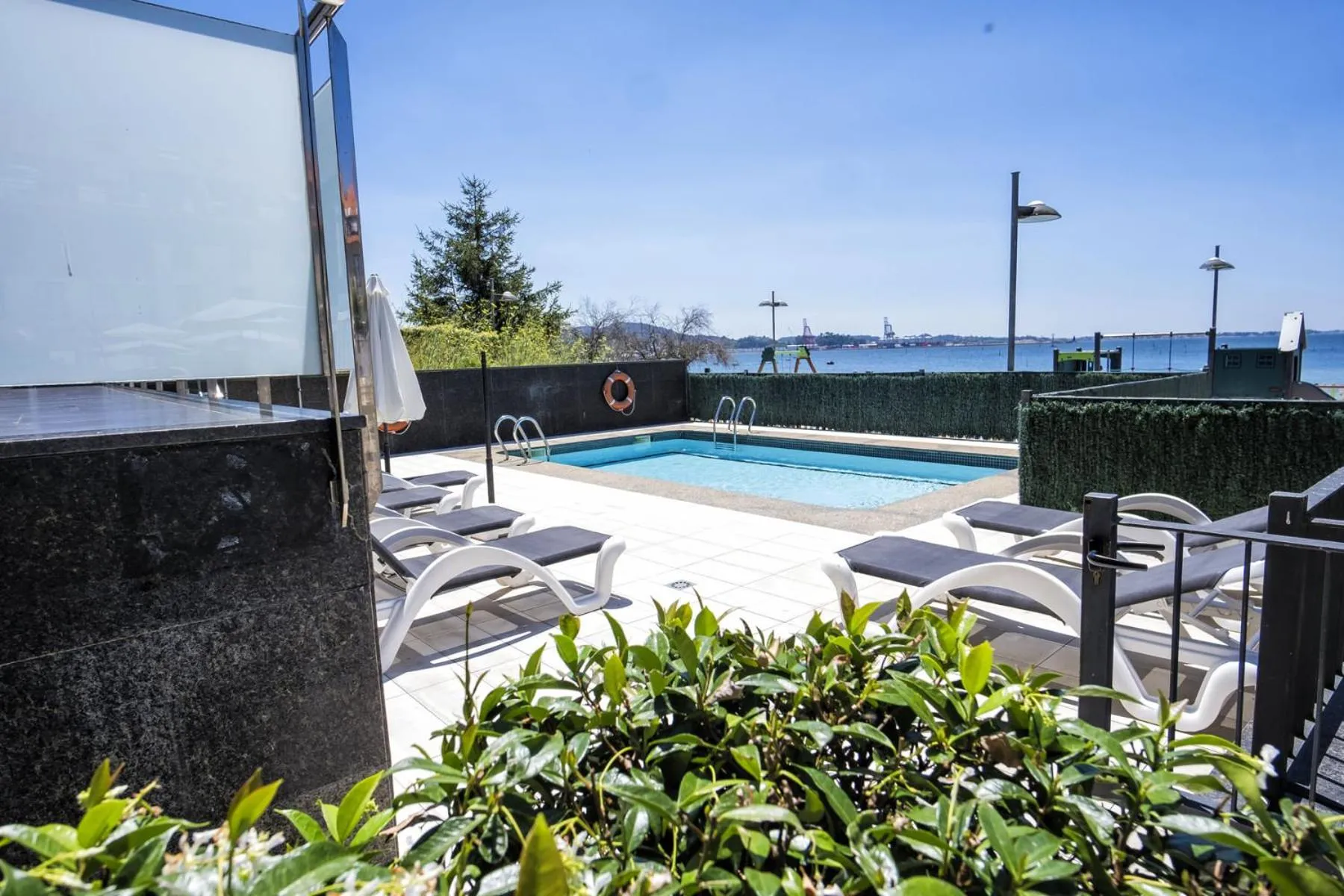 Swimming pool in Hotel Alda Carril