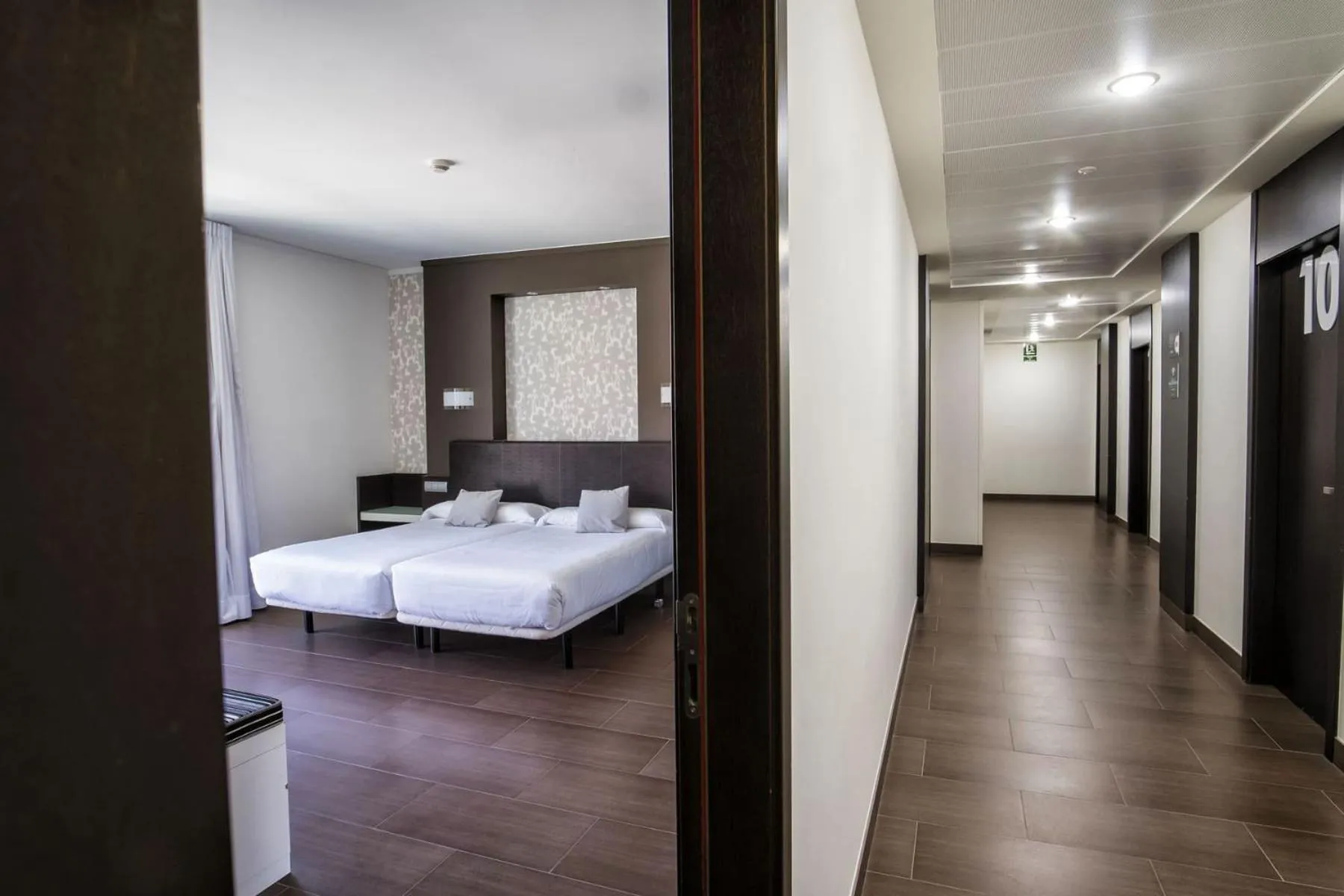 Bedroom, Bed in Hotel Alda Carril